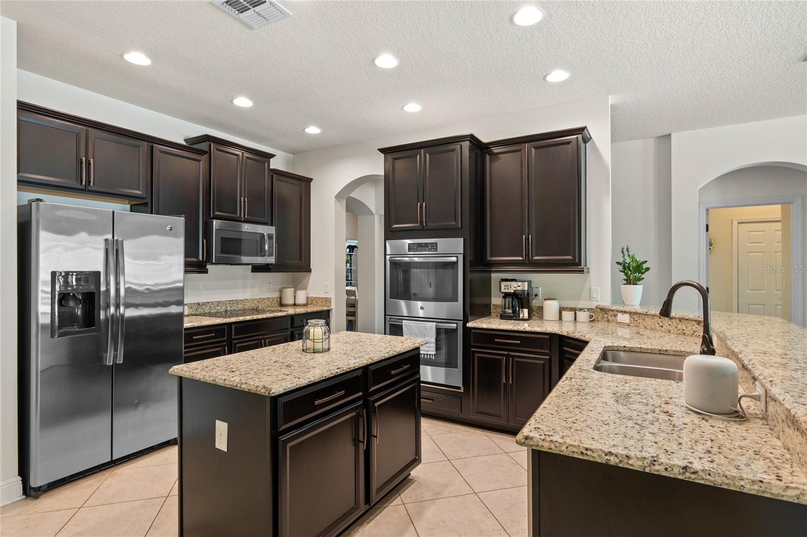 16103 JOHNS LAKE OVERLOOK DR
