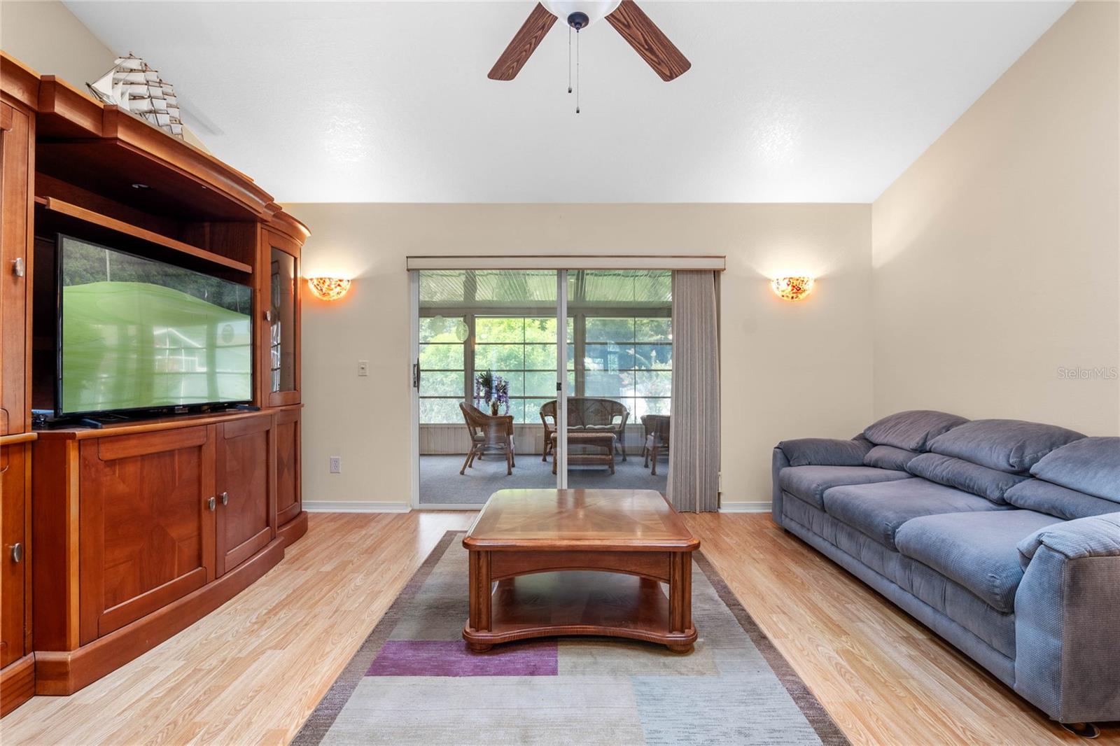 112 WEXHAM CT