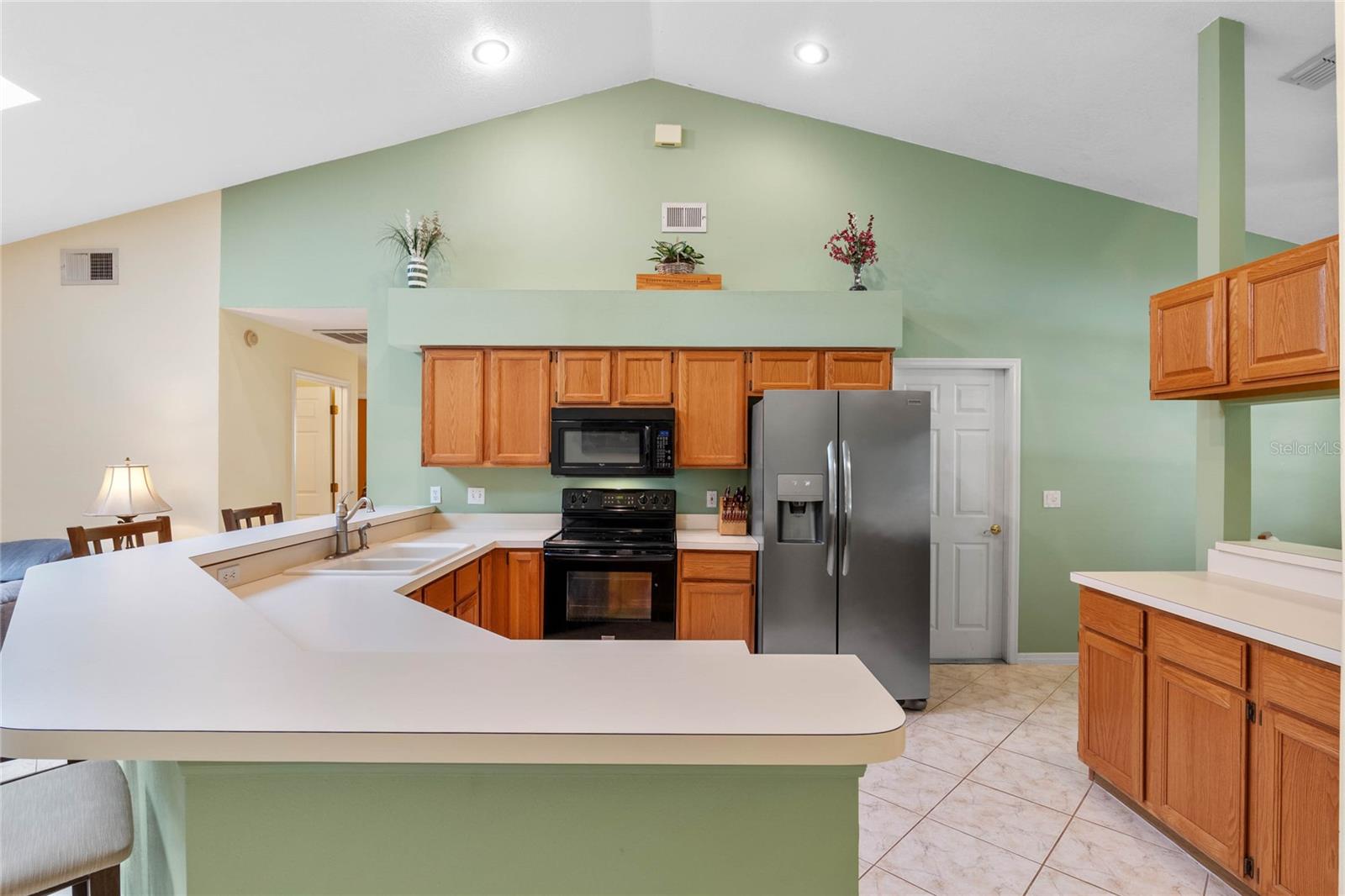 112 WEXHAM CT