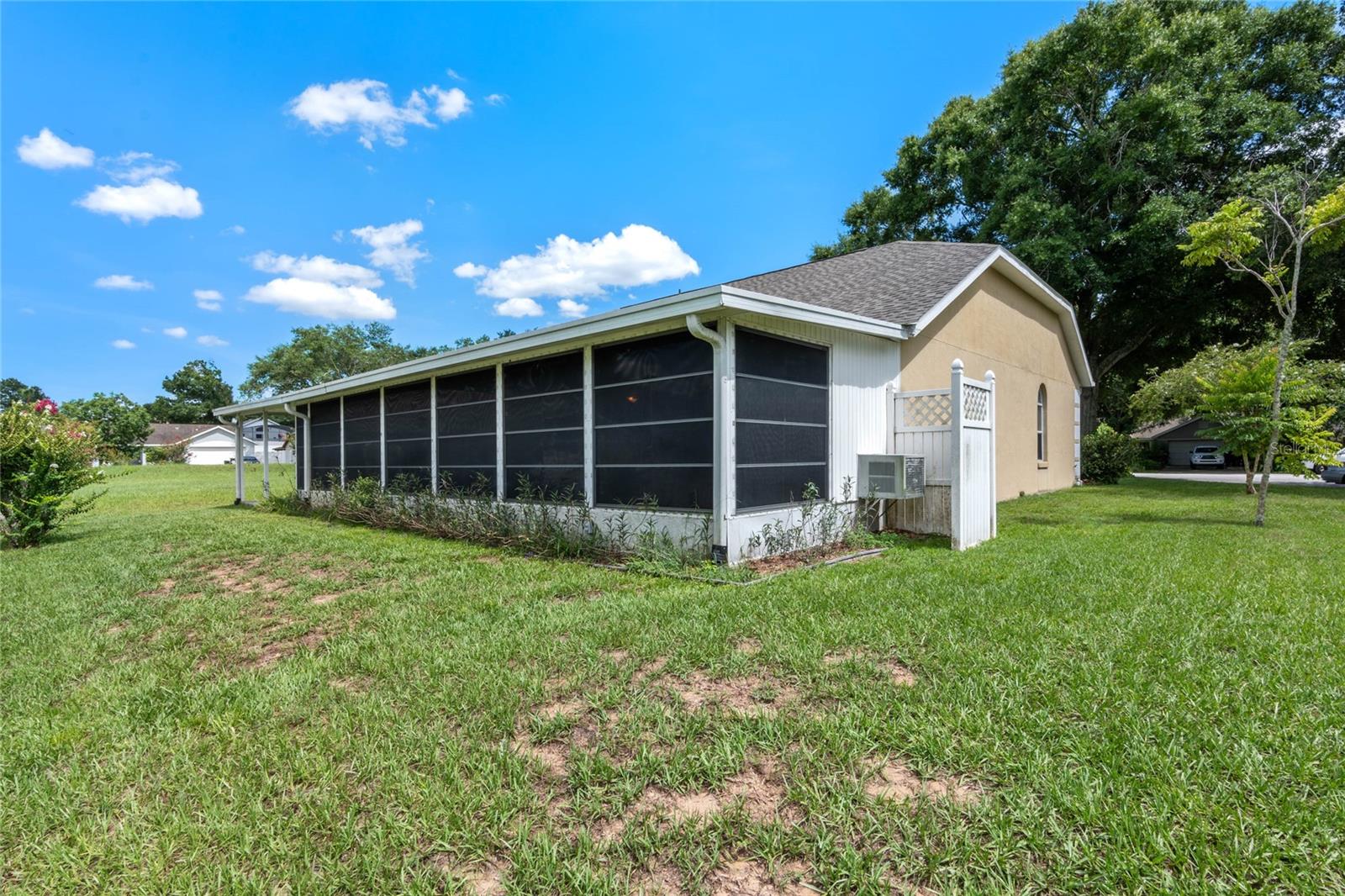 112 WEXHAM CT