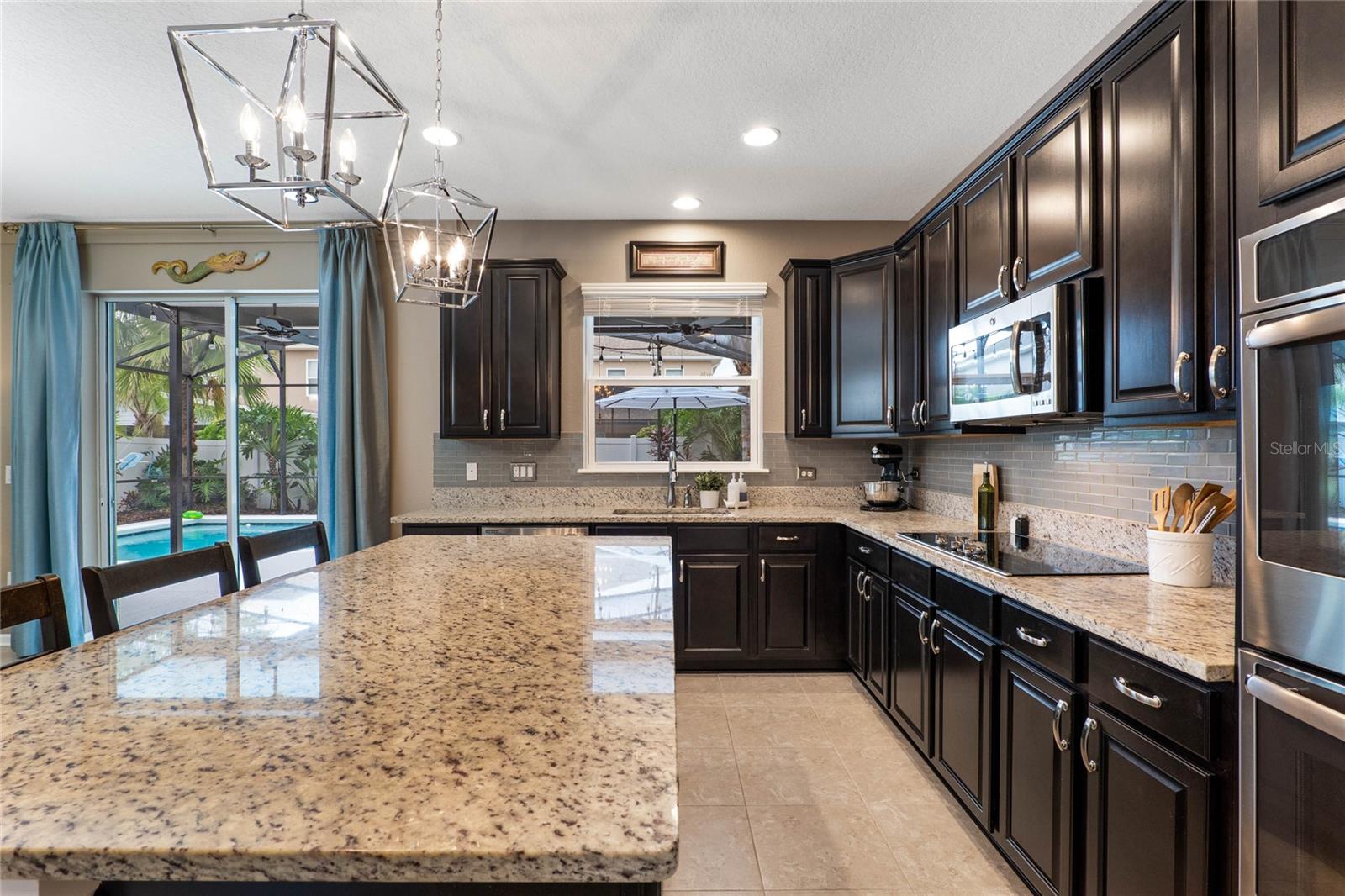 734 SANDY BAR DR