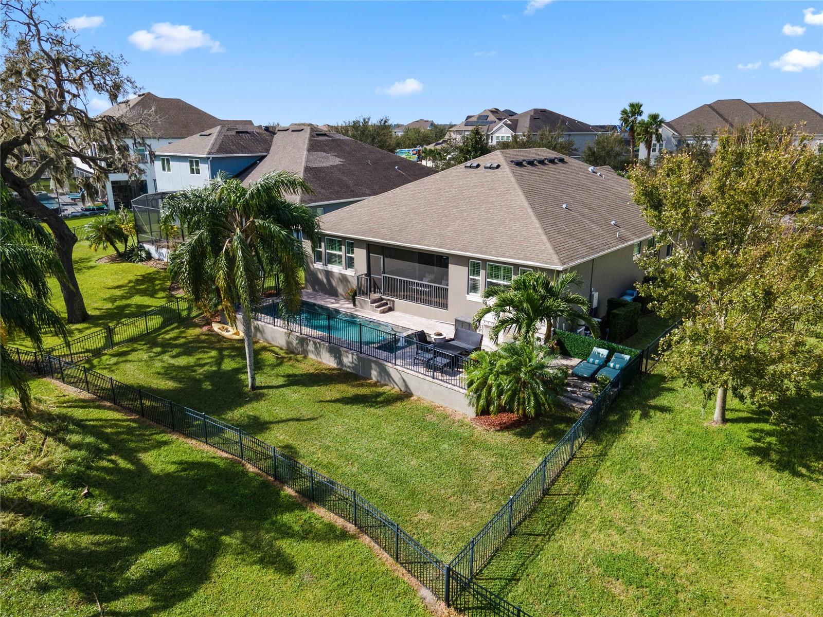15948 CITRUS KNOLL DR