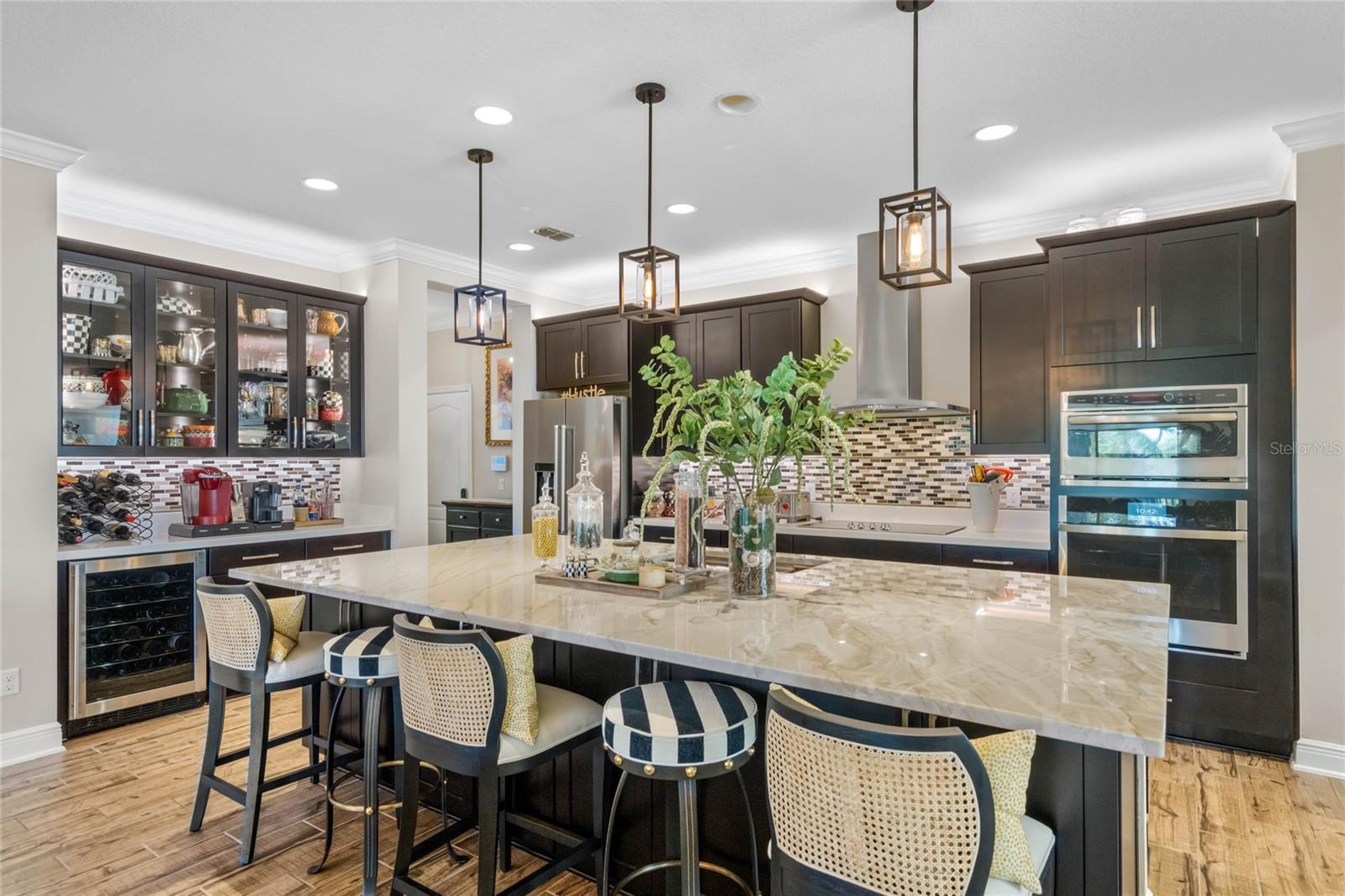 15948 CITRUS KNOLL DR