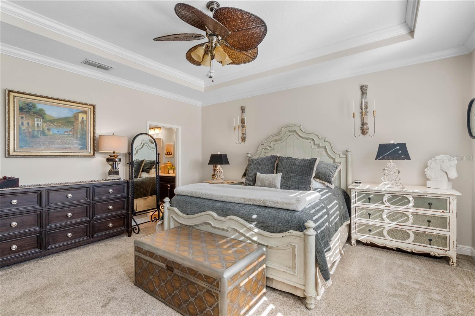 15948 CITRUS KNOLL DR
