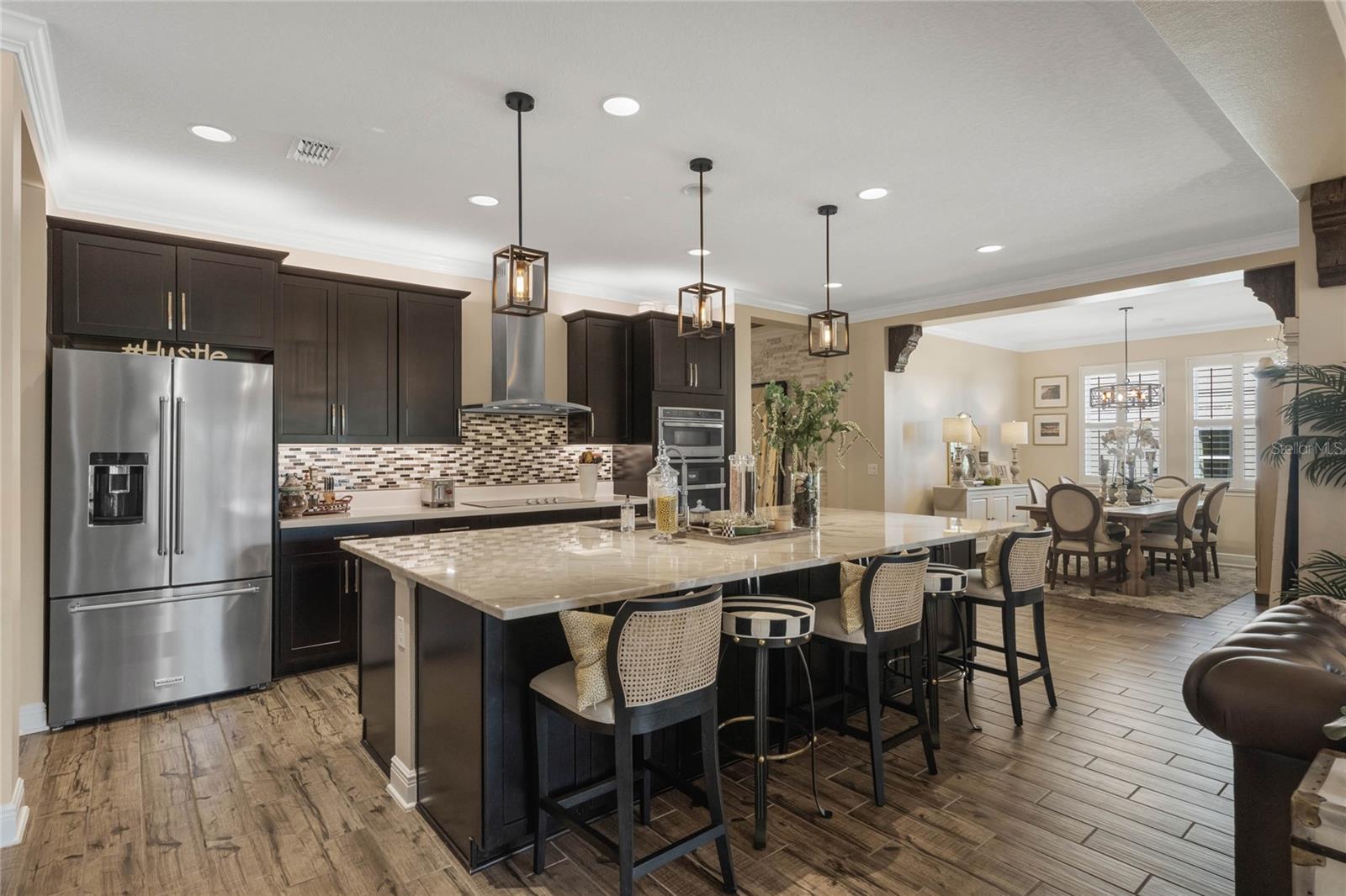 15948 CITRUS KNOLL DR