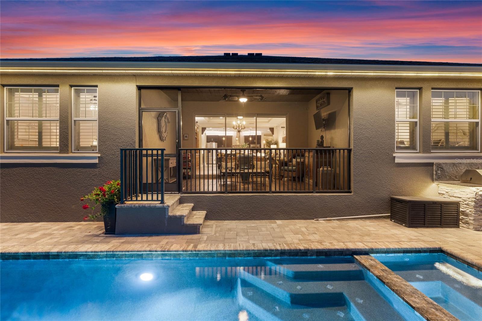 15948 CITRUS KNOLL DR