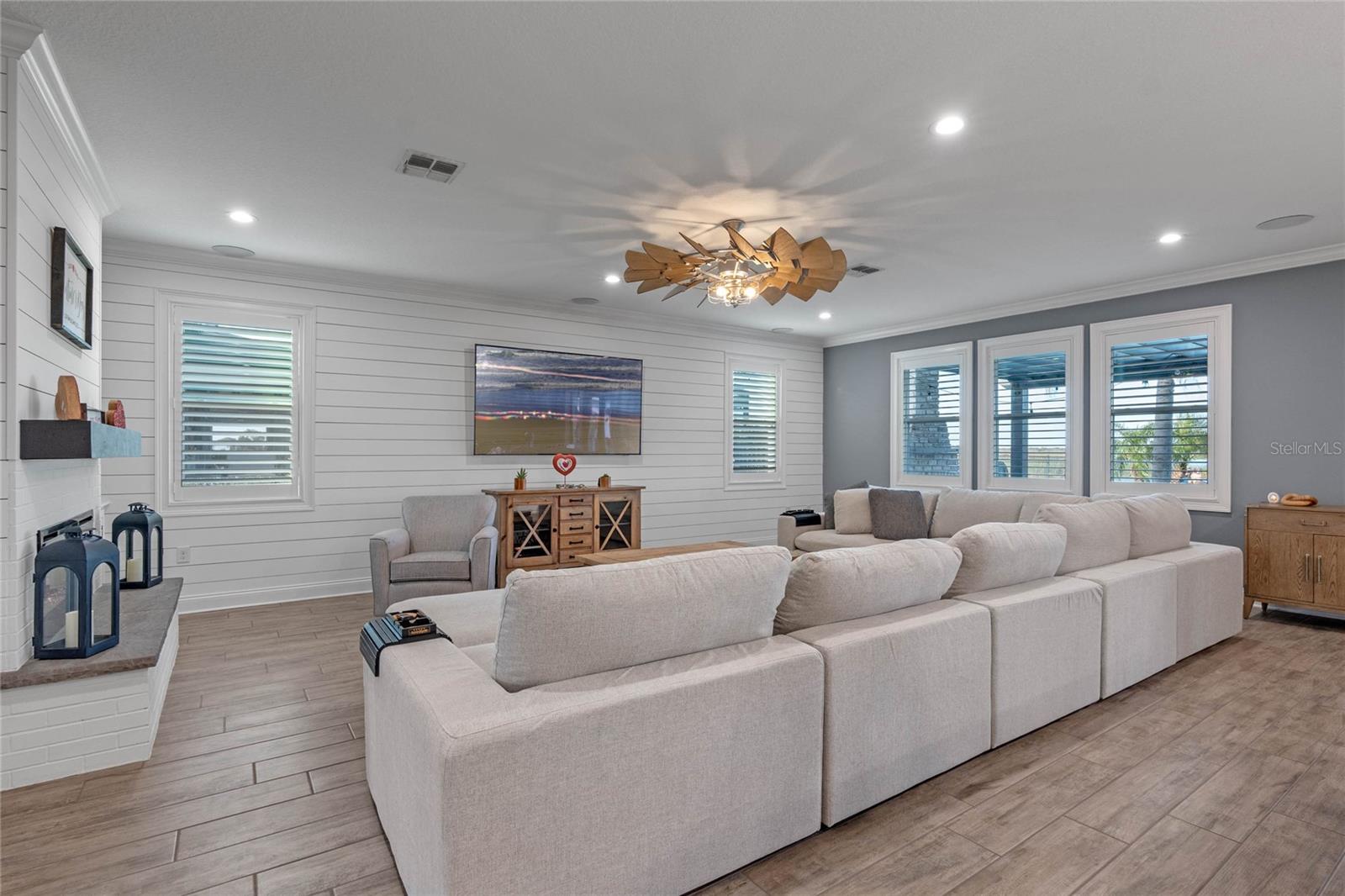 15863 BURCH ISLAND CT