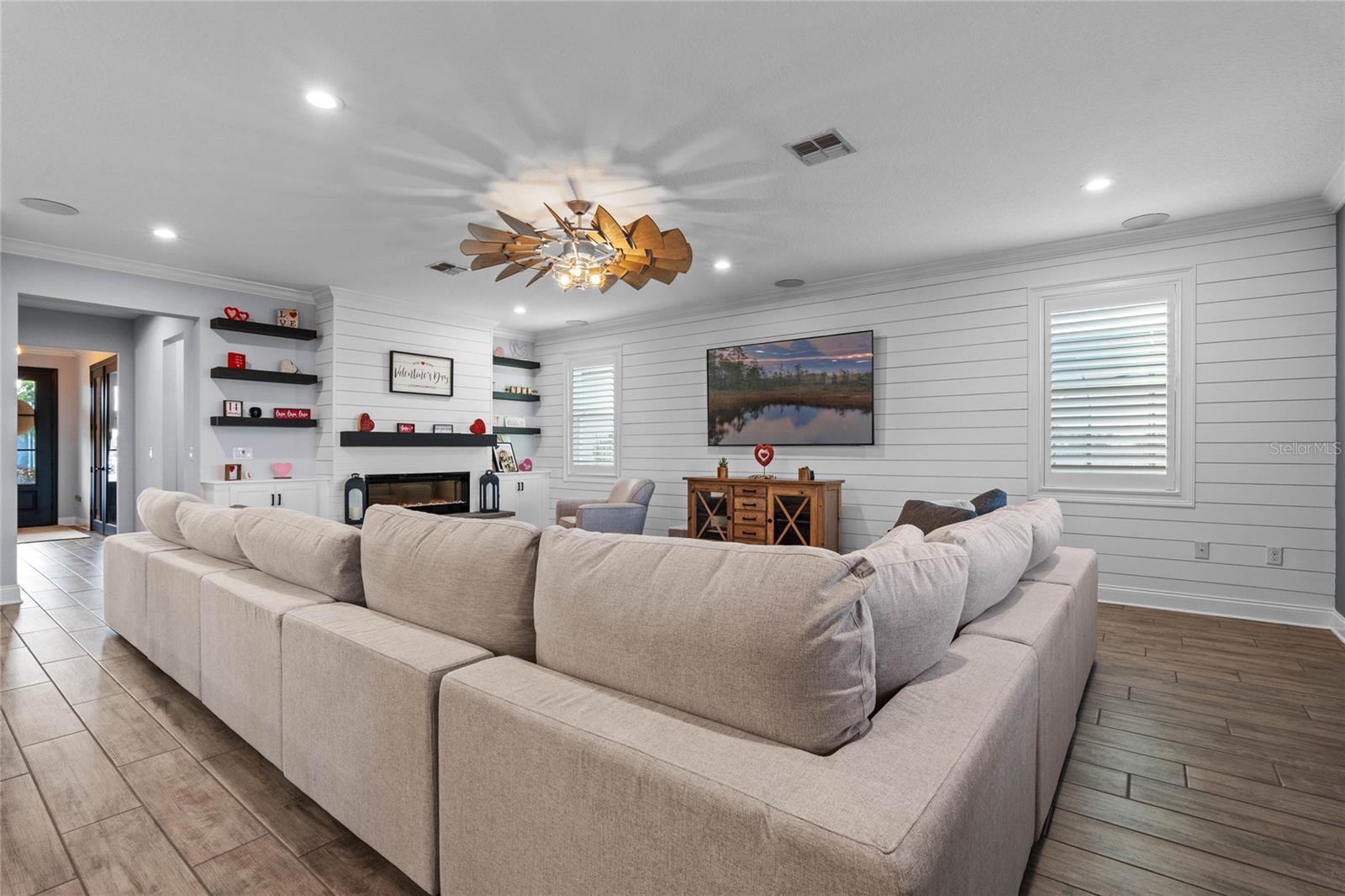 15863 BURCH ISLAND CT