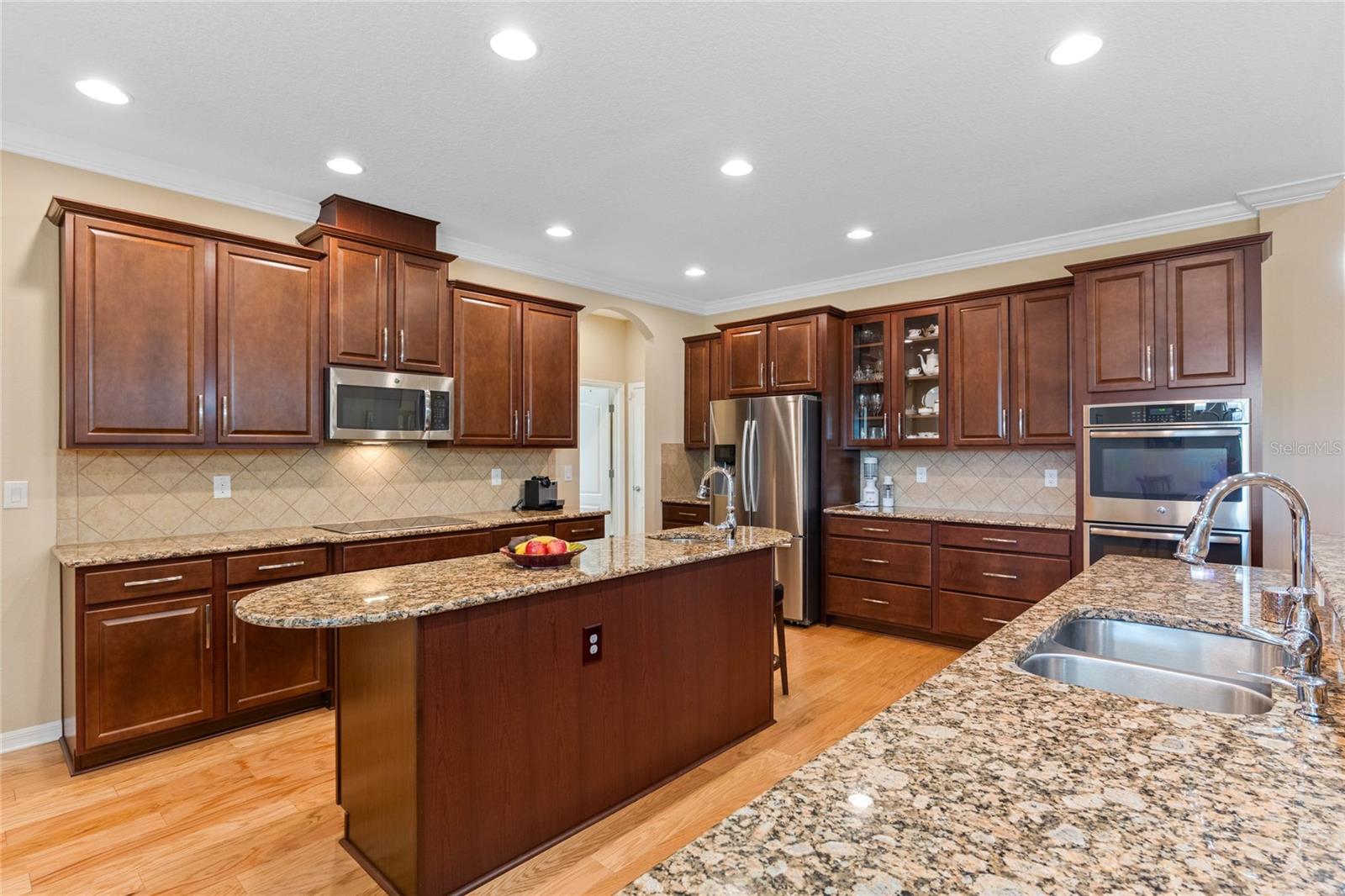 15993 JOHNS LAKE OVERLOOK DR