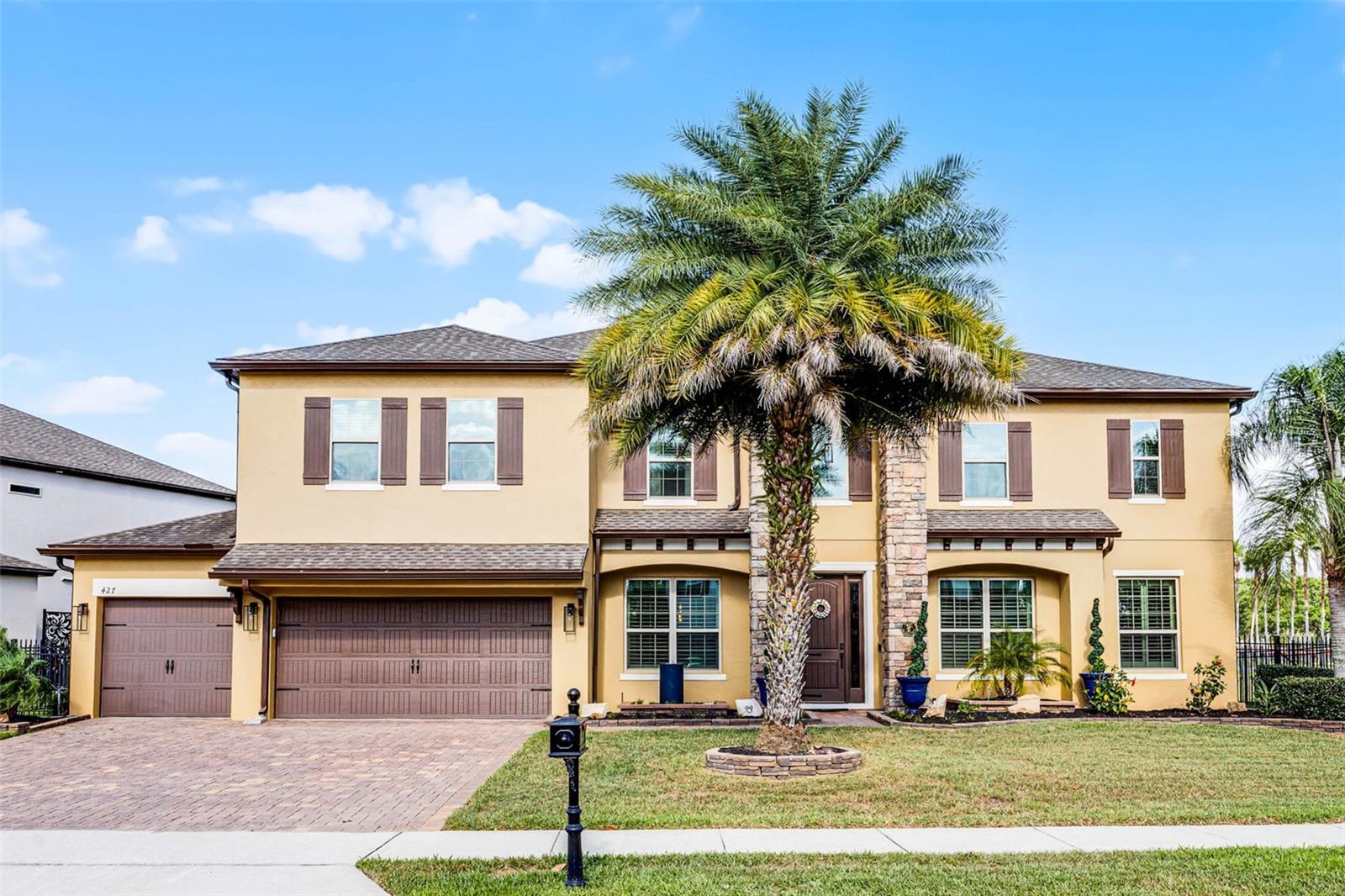 427 EGRET PLACE DR