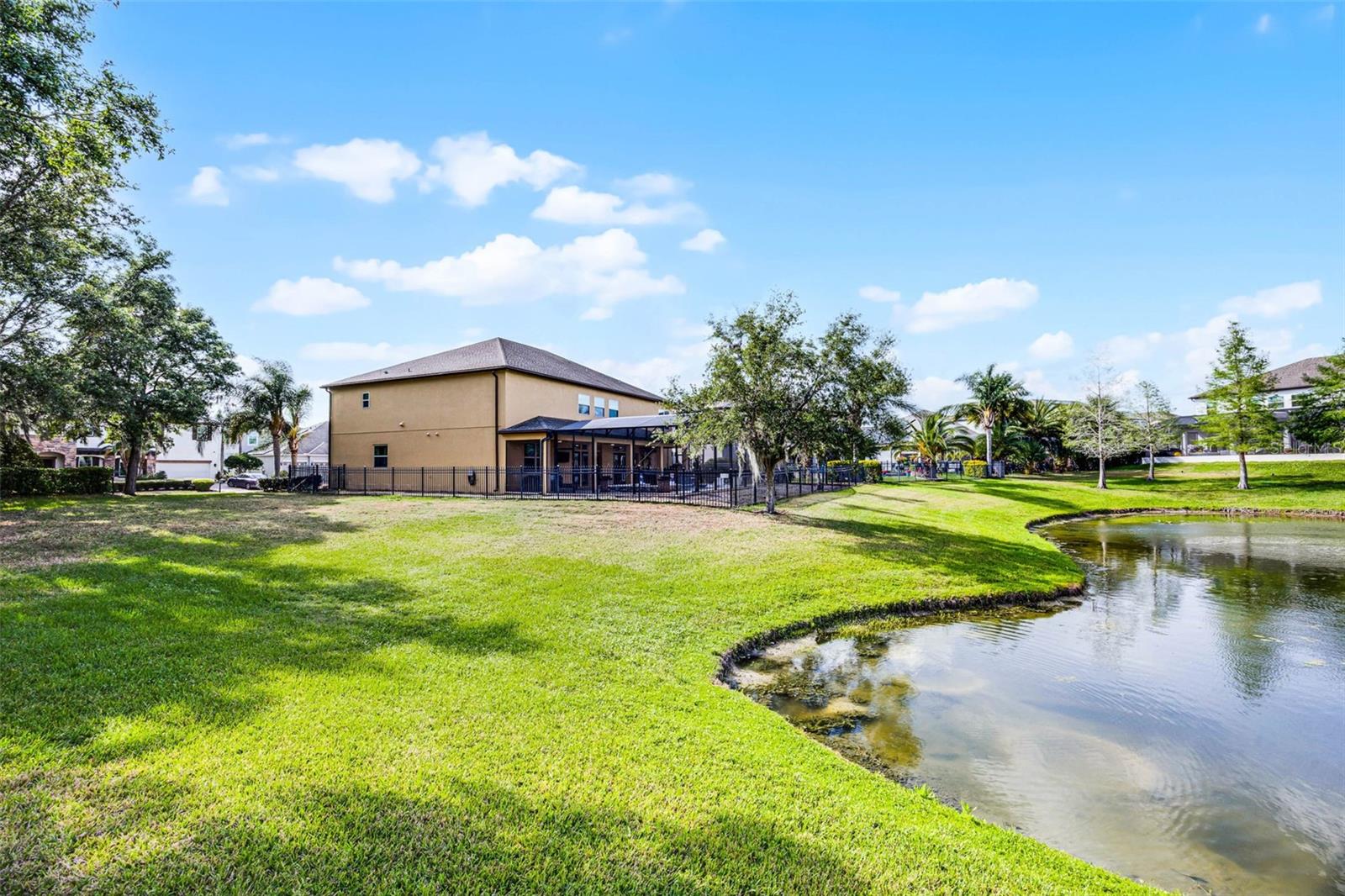 427 EGRET PLACE DR