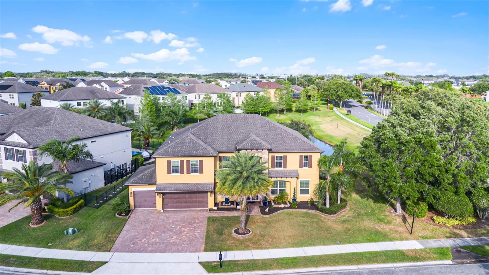 427 EGRET PLACE DR