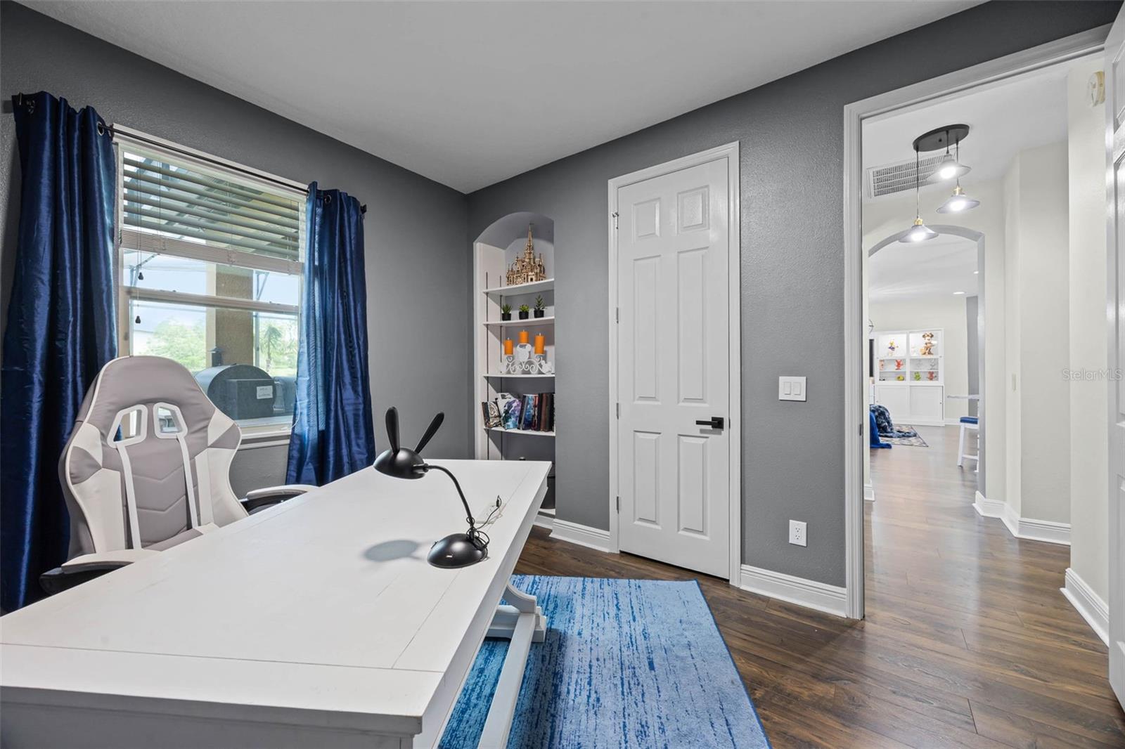 427 EGRET PLACE DR