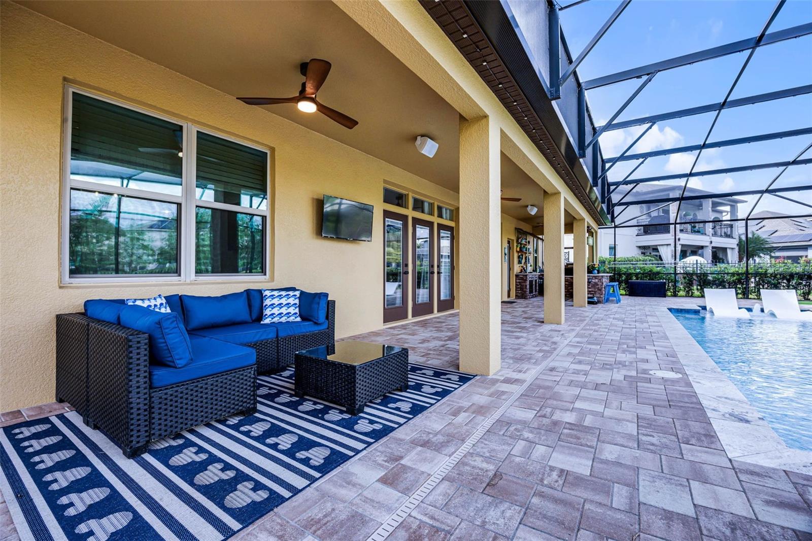 427 EGRET PLACE DR