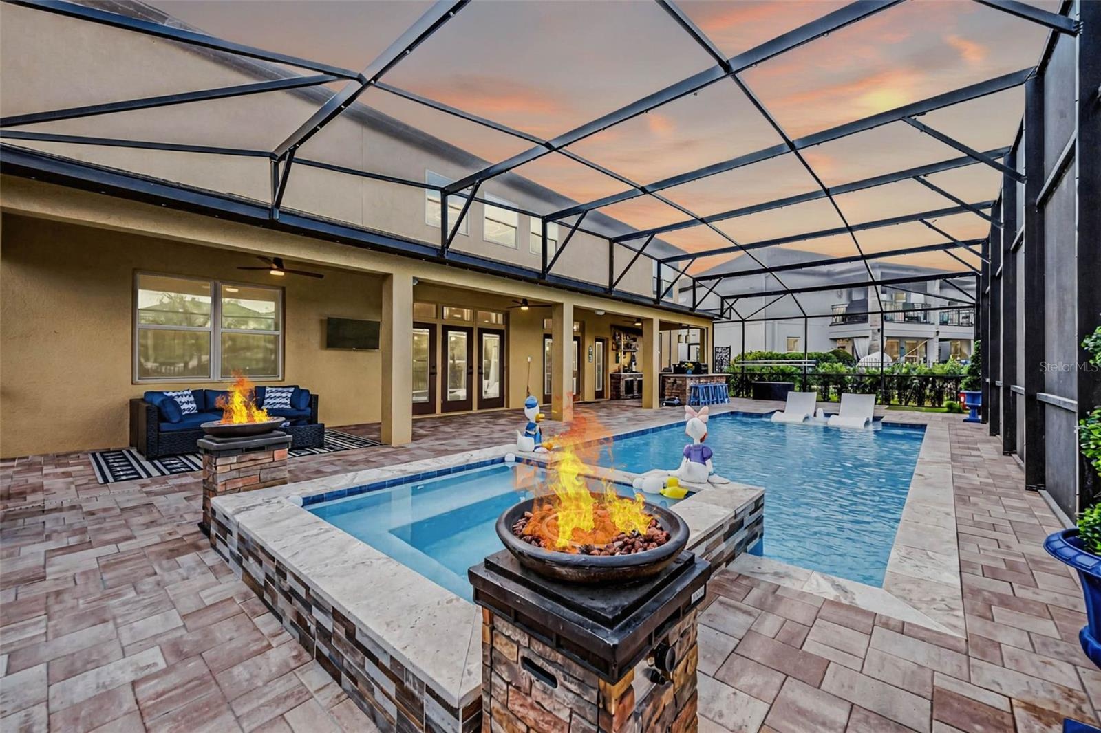 427 EGRET PLACE DR