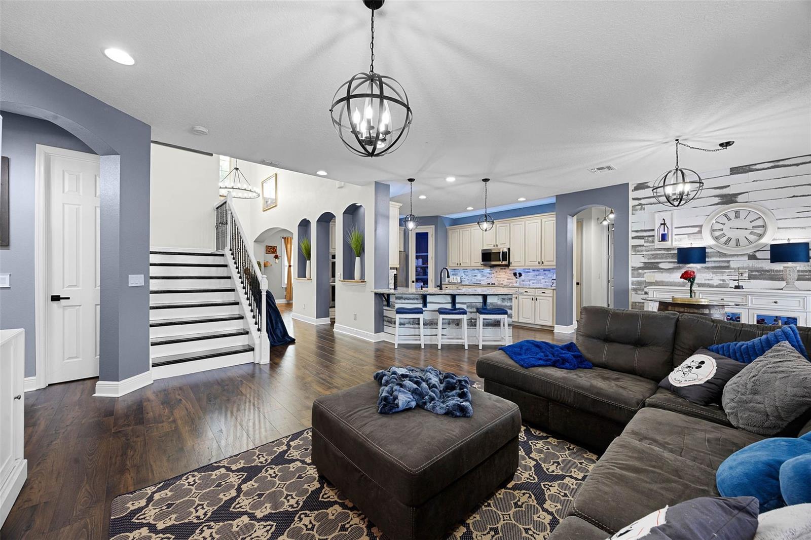 427 EGRET PLACE DR