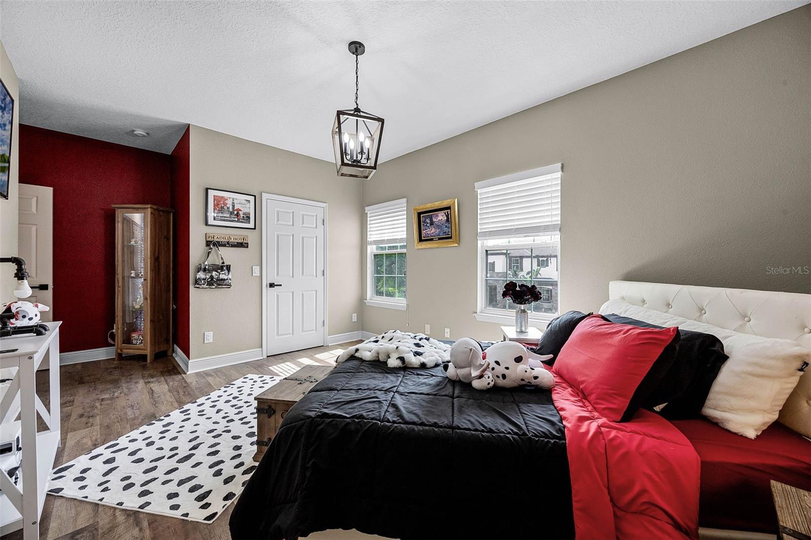 427 EGRET PLACE DR
