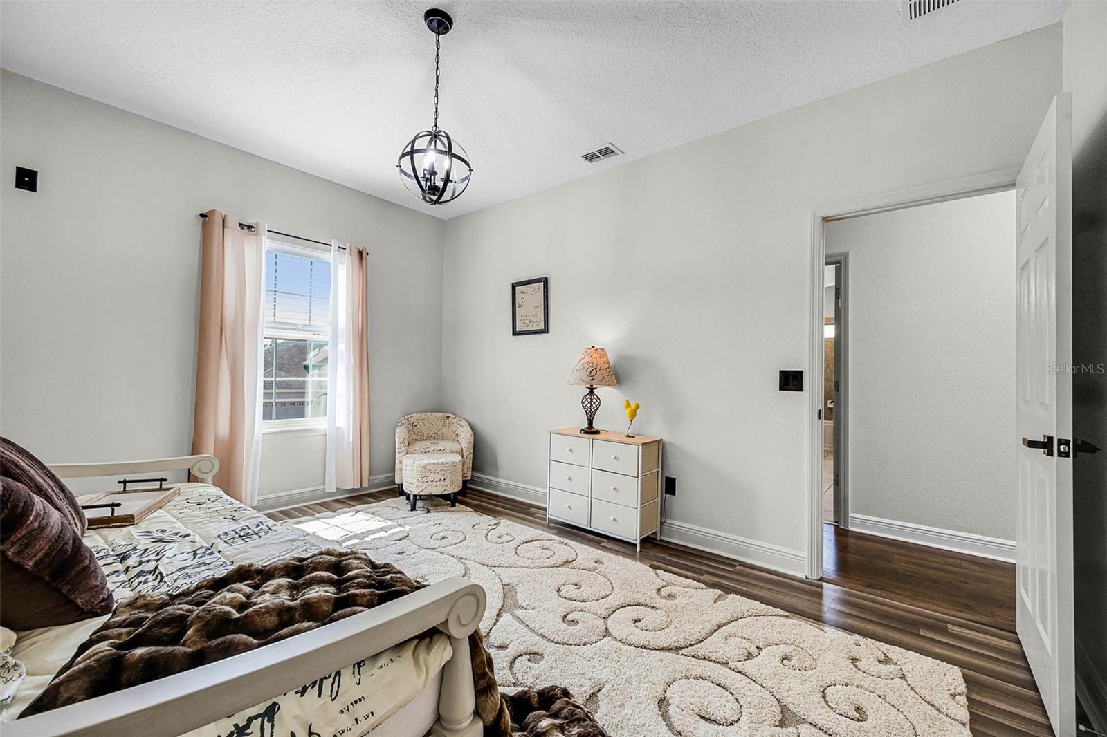 427 EGRET PLACE DR