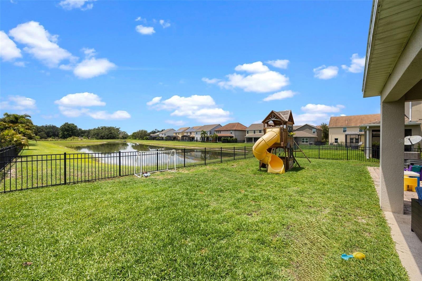 646 MARSH REED DR