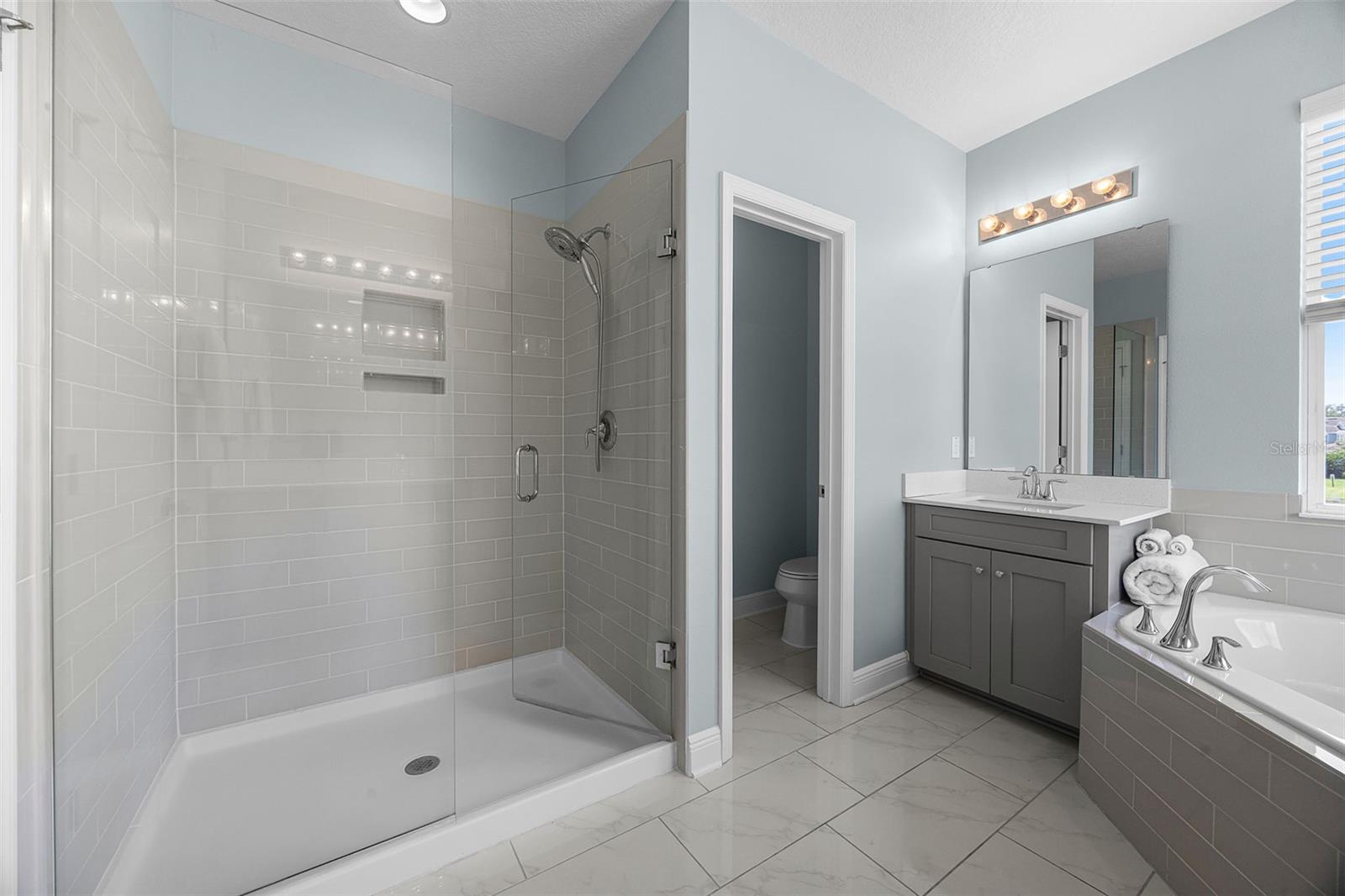 15208 LAKE CLAIRE OVERLOOK DR