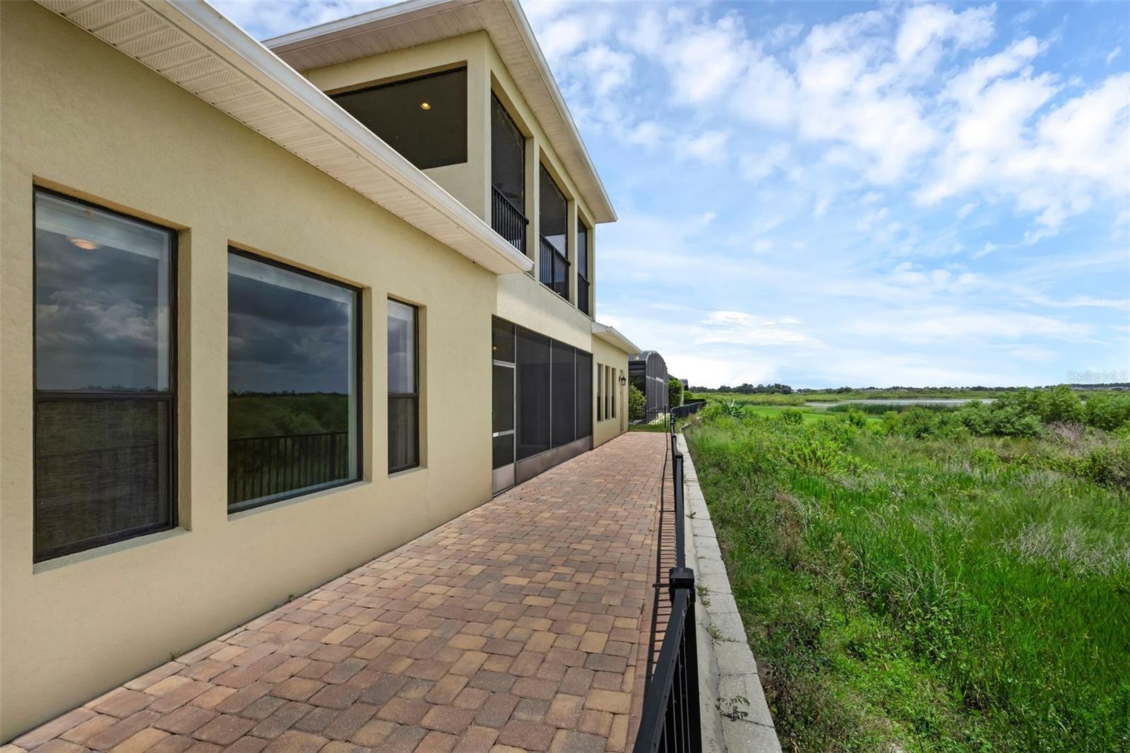 15344 JOHNS LAKE POINTE BLVD