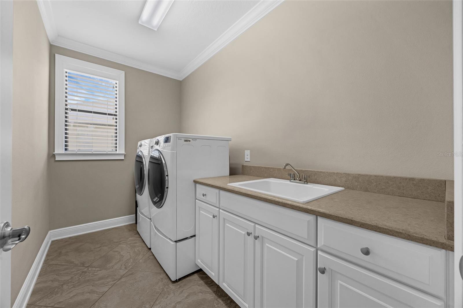 15344 JOHNS LAKE POINTE BLVD