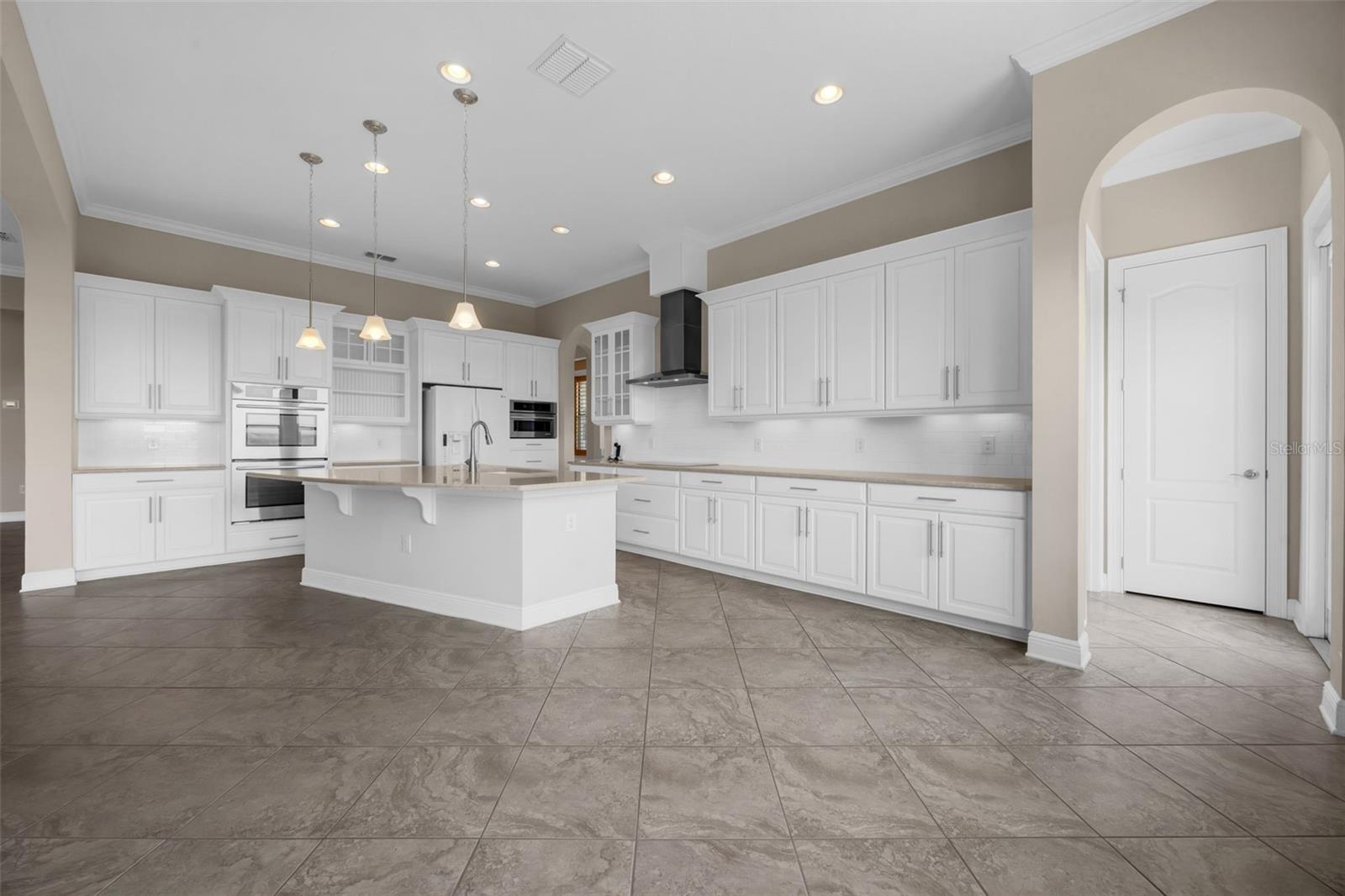 15344 JOHNS LAKE POINTE BLVD