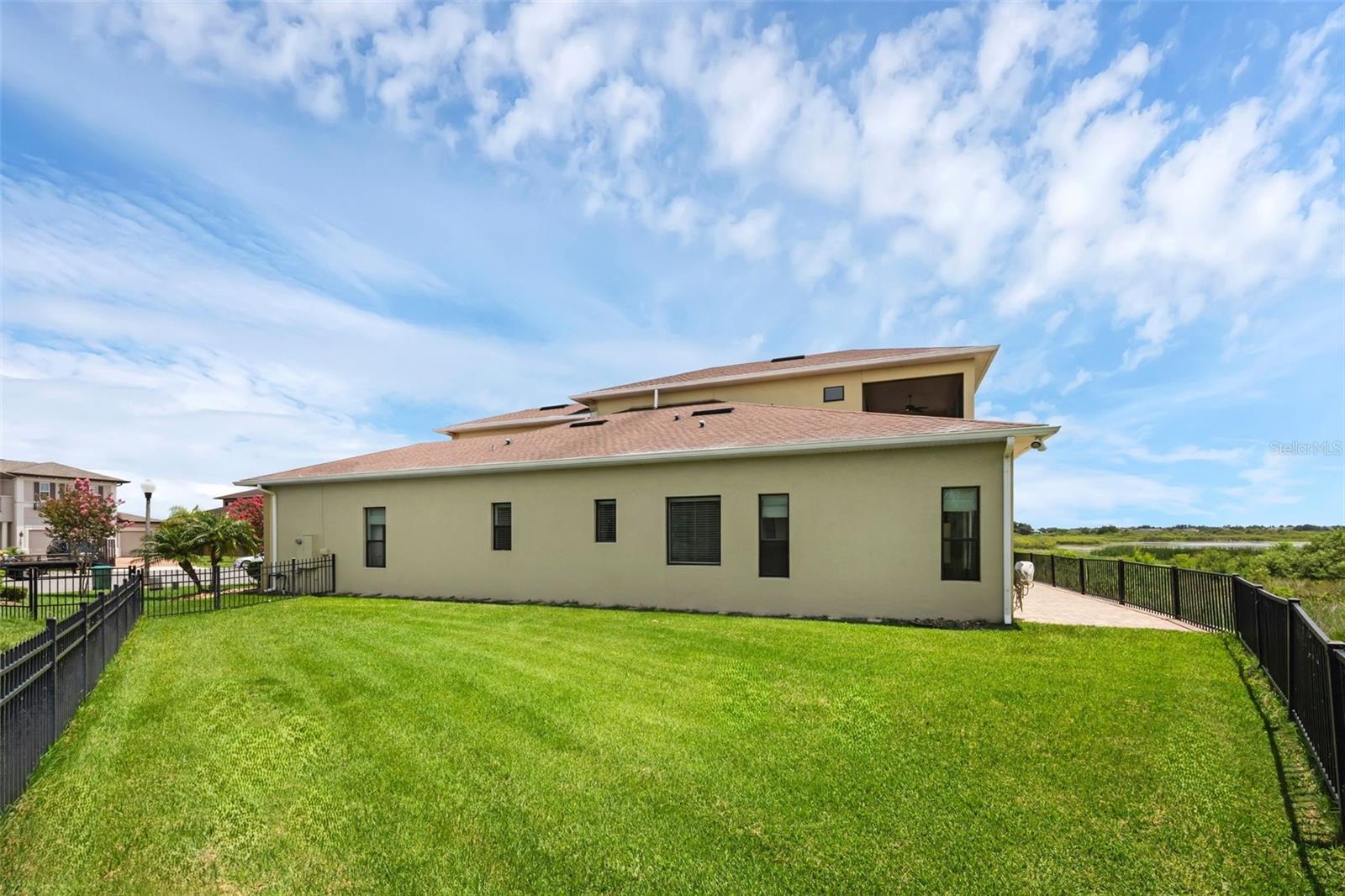 15344 JOHNS LAKE POINTE BLVD