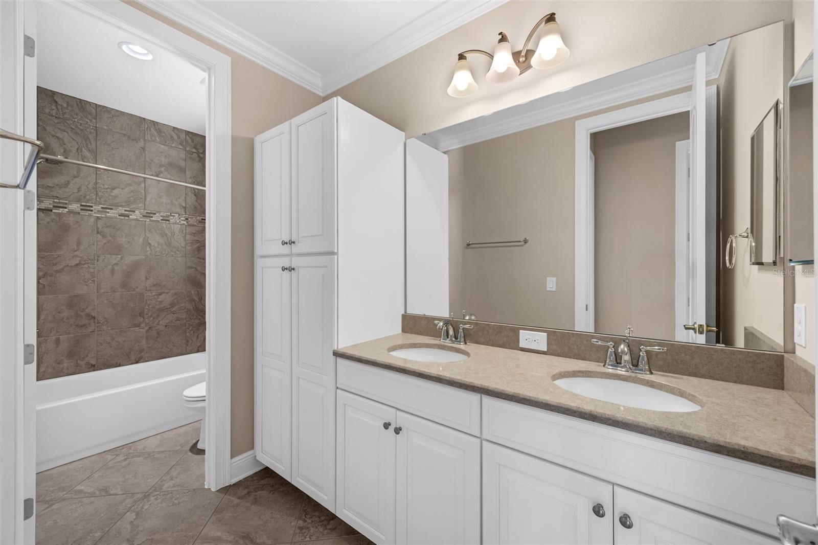 15344 JOHNS LAKE POINTE BLVD