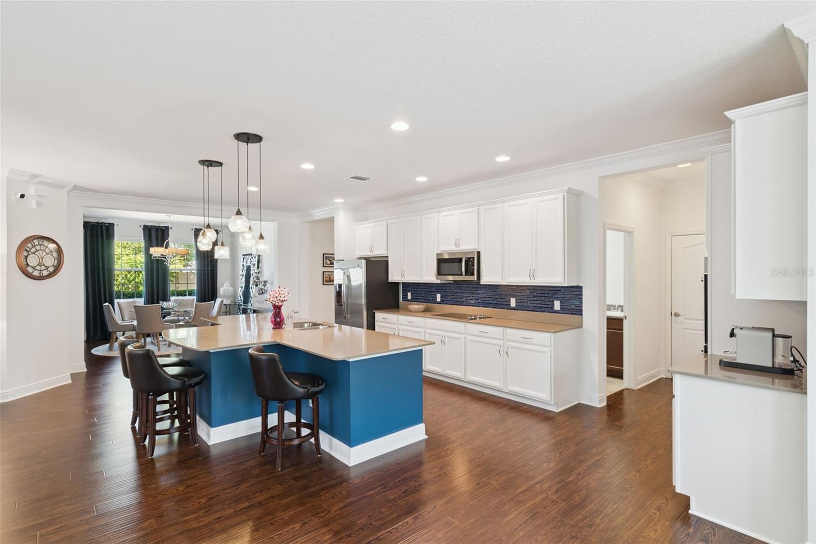 15976 CITRUS KNOLL DR