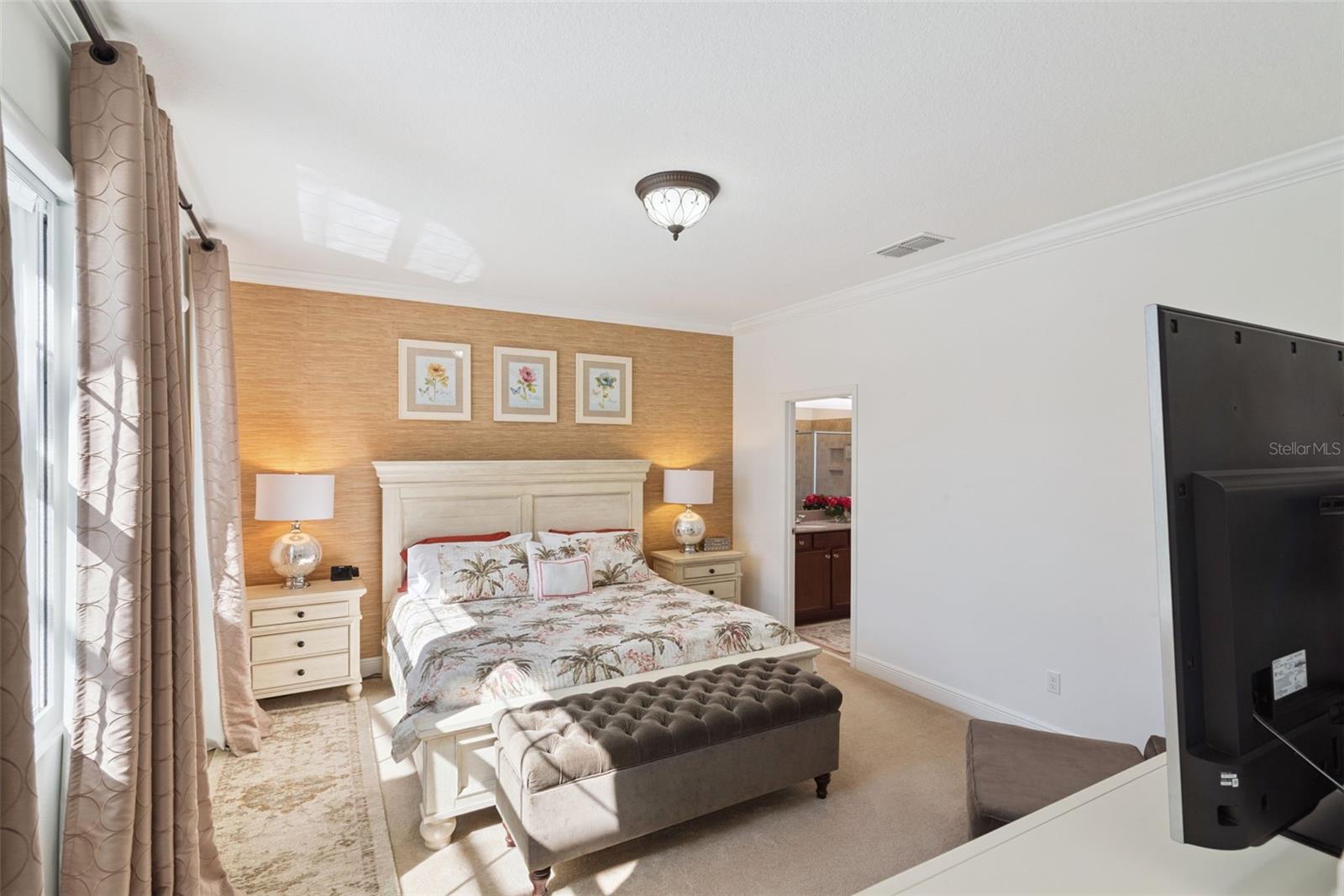 15976 CITRUS KNOLL DR