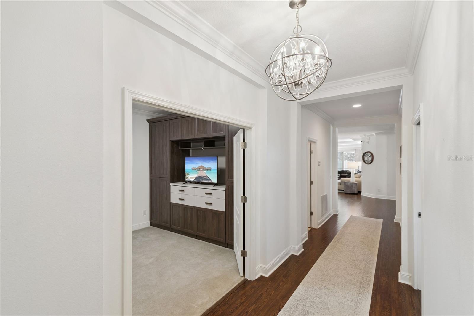 15976 CITRUS KNOLL DR