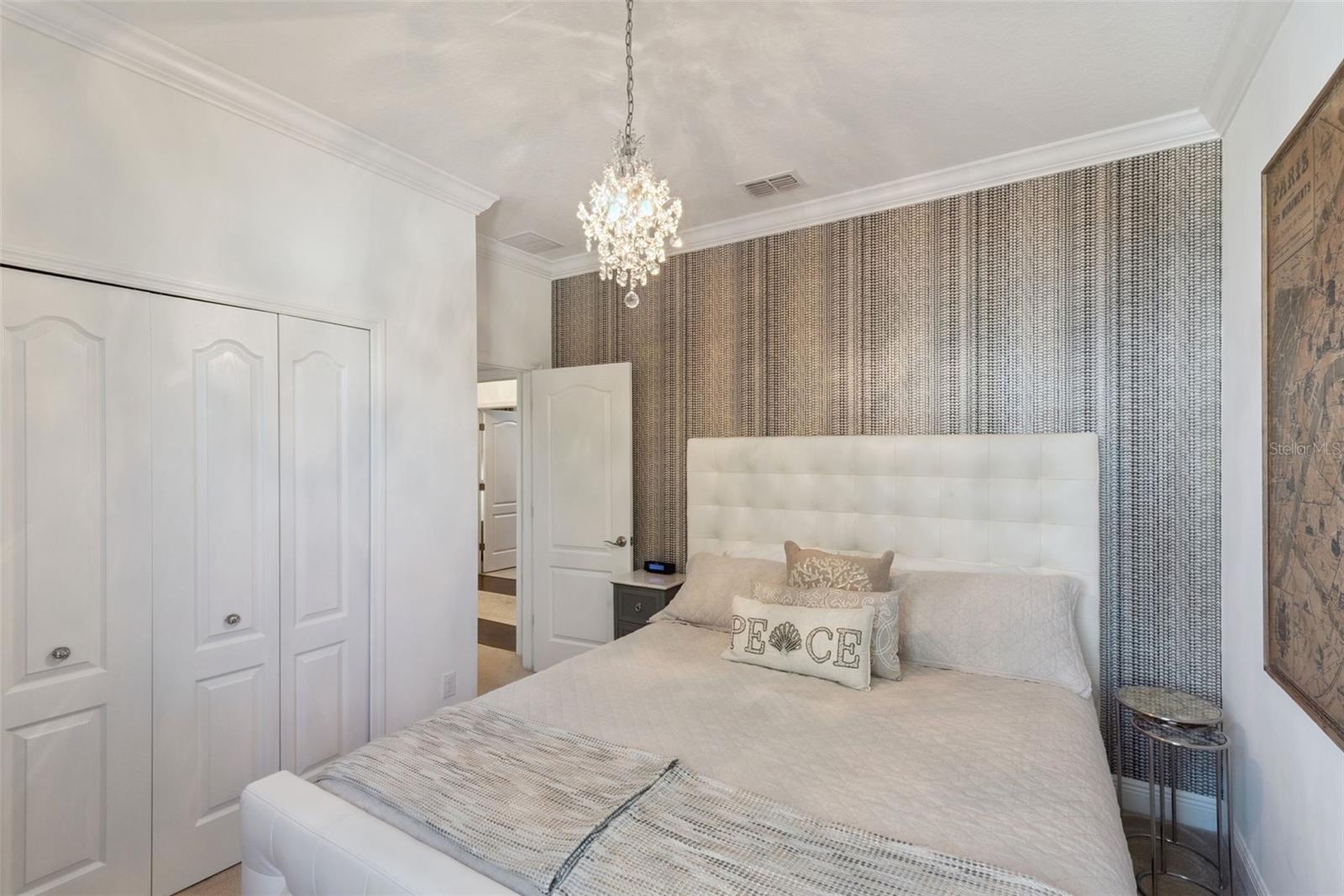 15976 CITRUS KNOLL DR