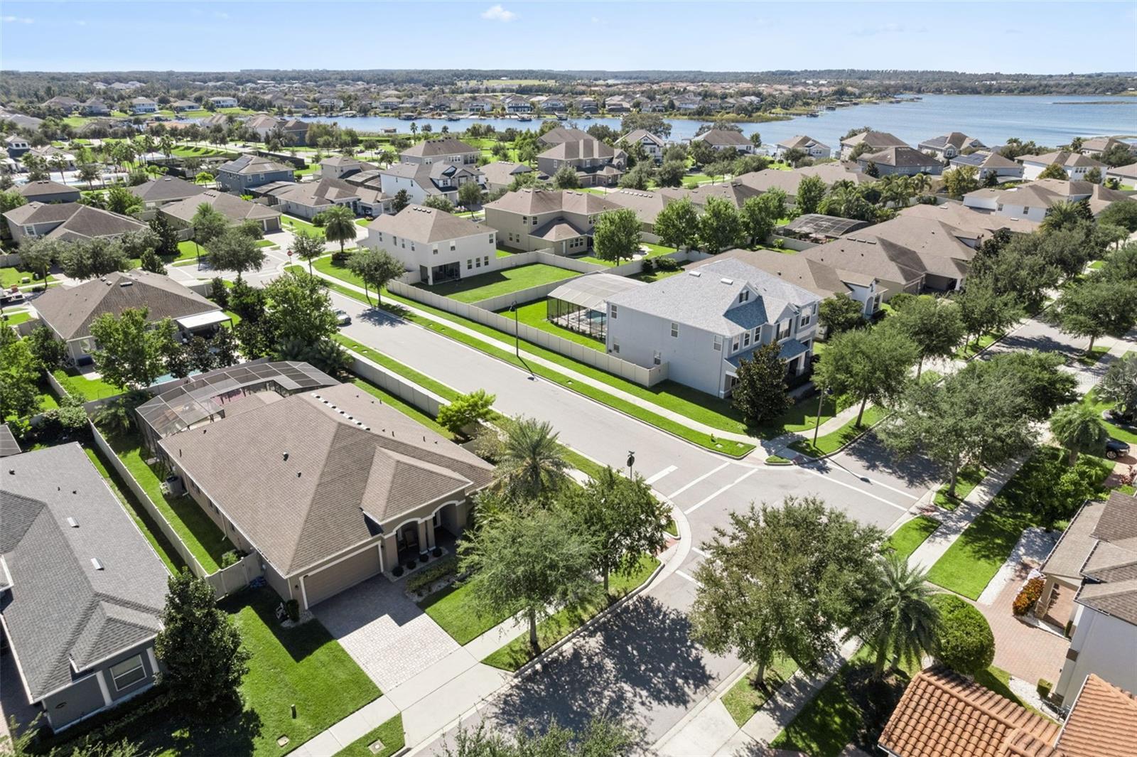 15976 CITRUS KNOLL DR