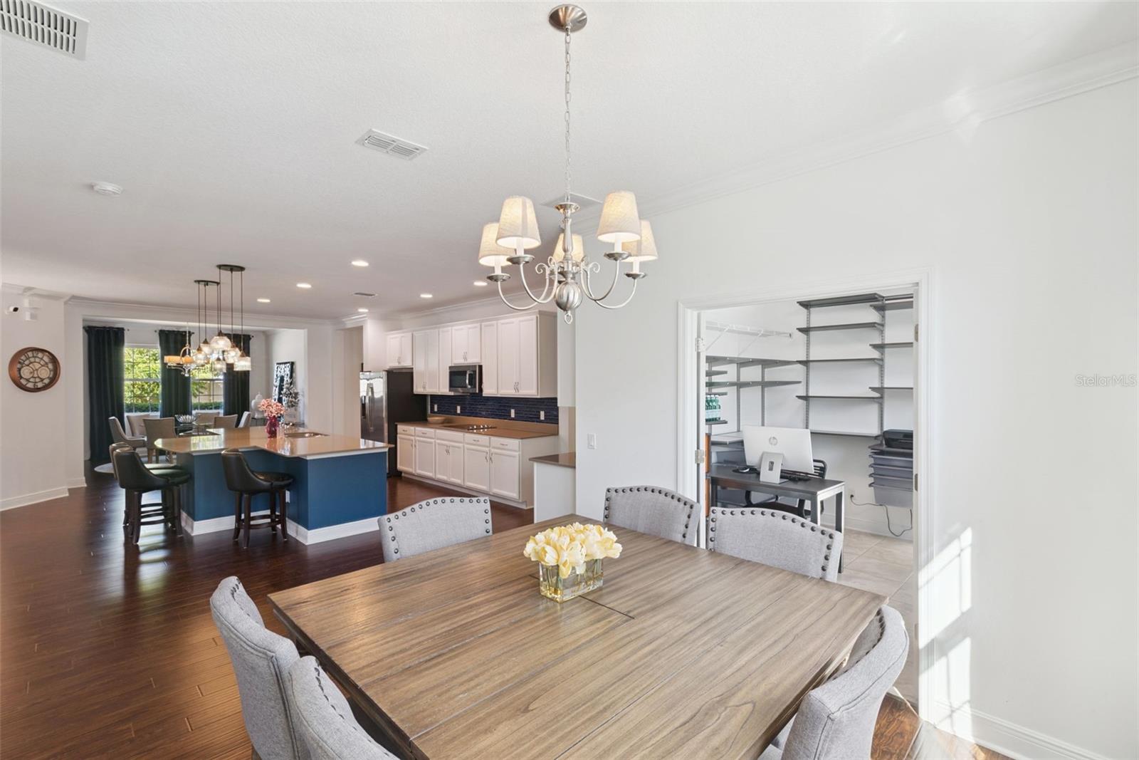 15976 CITRUS KNOLL DR