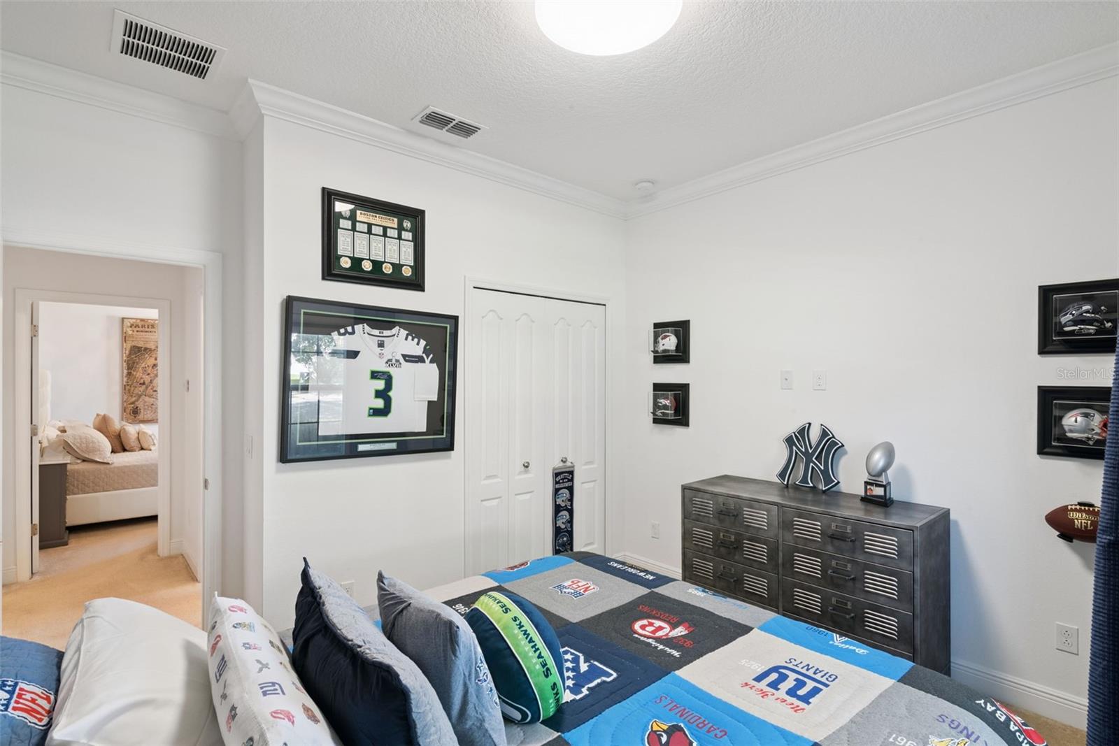 15976 CITRUS KNOLL DR