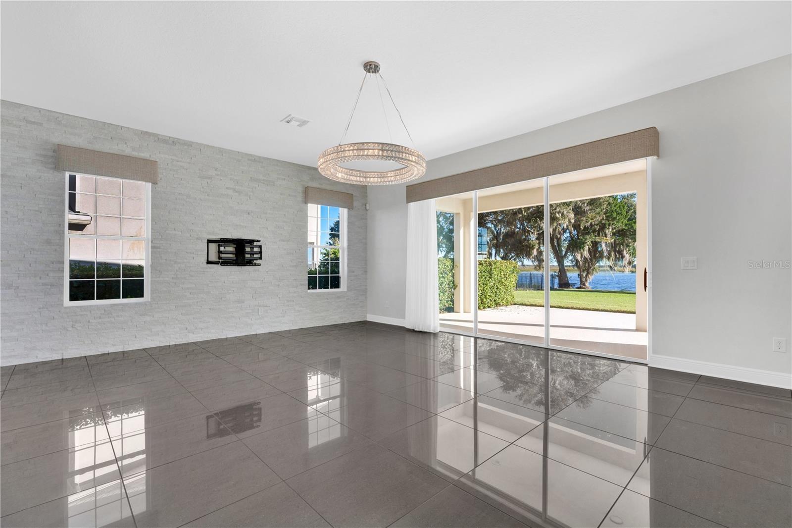 15783 TANGERINE DREAM CT