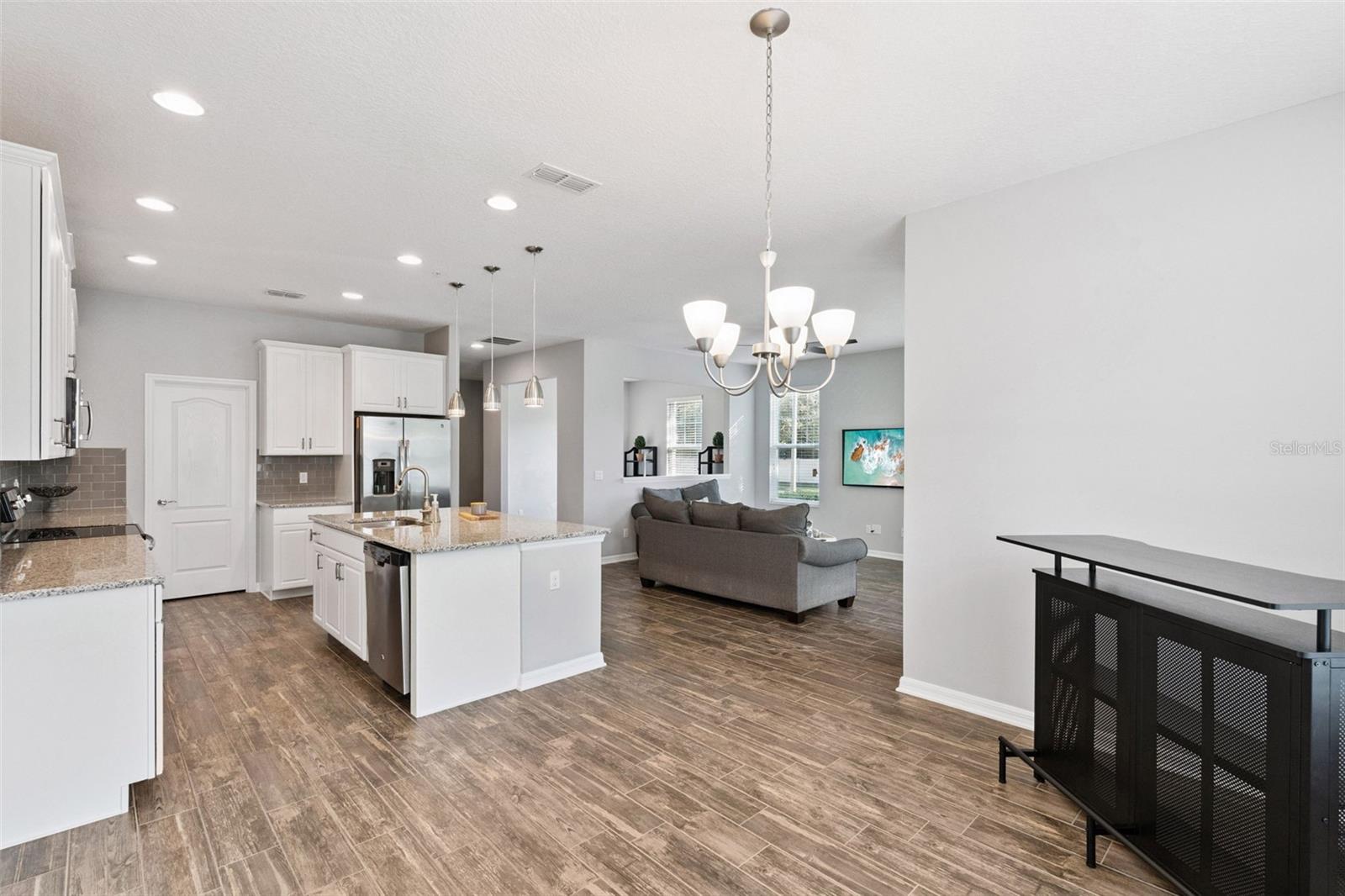 1182 ORANGE SEASON LN