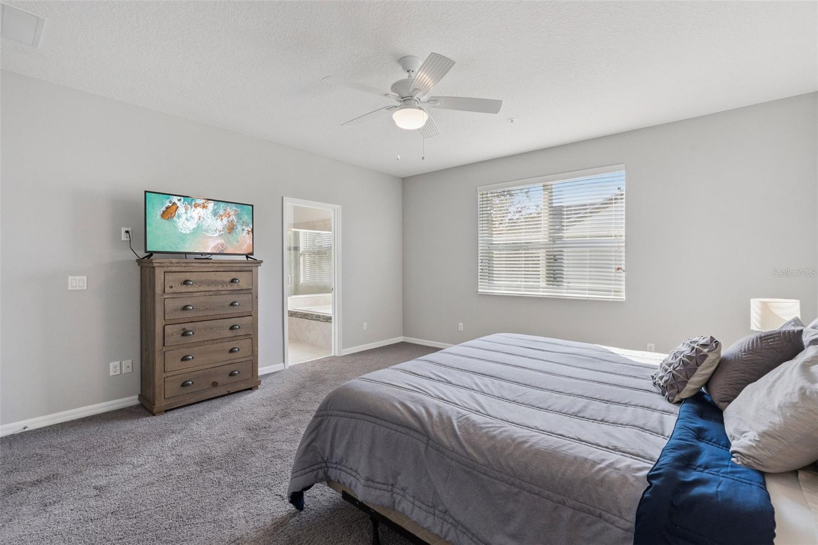 1182 ORANGE SEASON LN