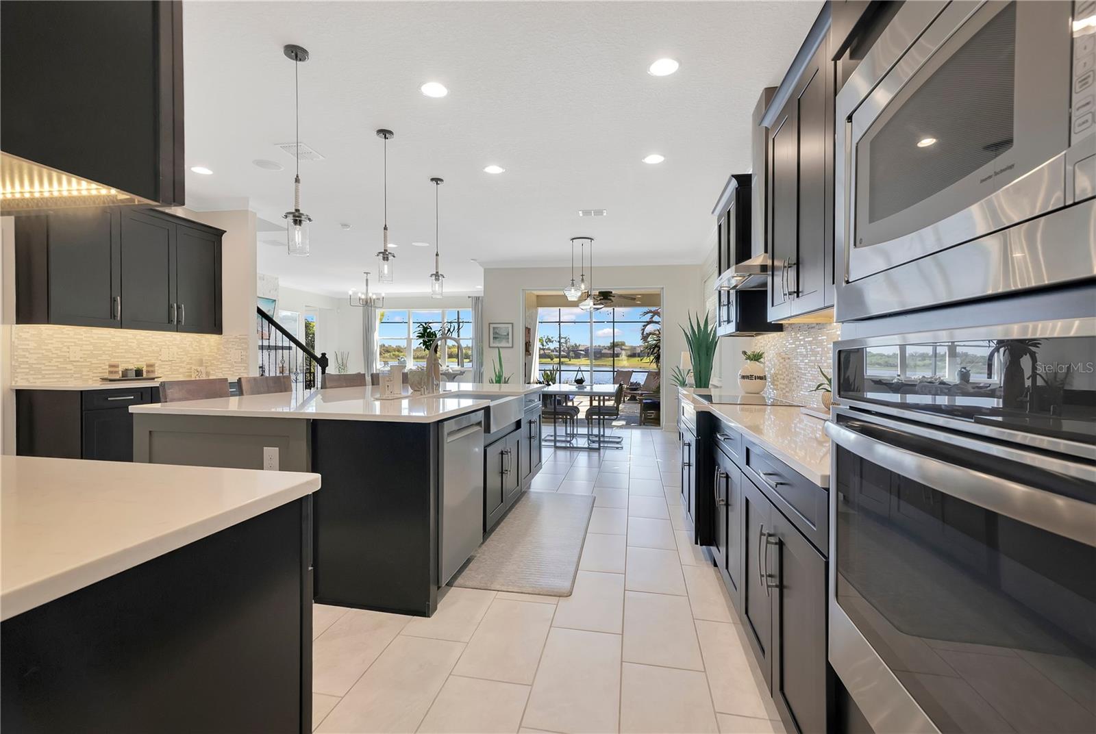 15195 LAKE CLAIRE OVERLOOK DR