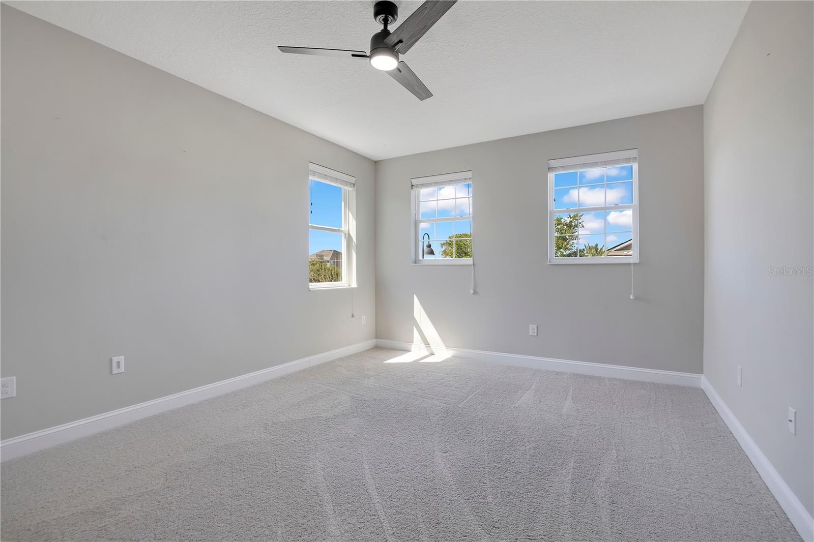 15195 LAKE CLAIRE OVERLOOK DR