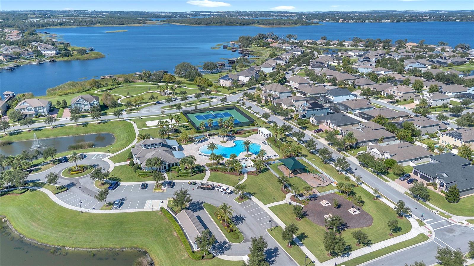 15195 LAKE CLAIRE OVERLOOK DR