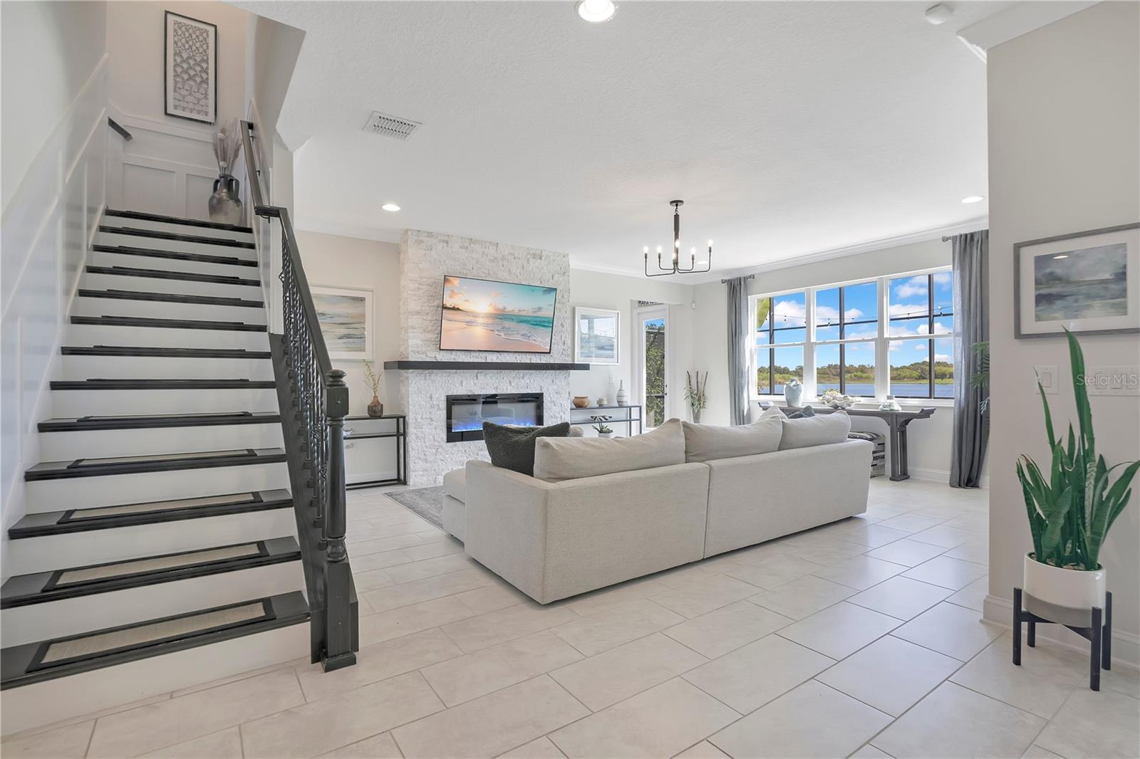 15195 LAKE CLAIRE OVERLOOK DR