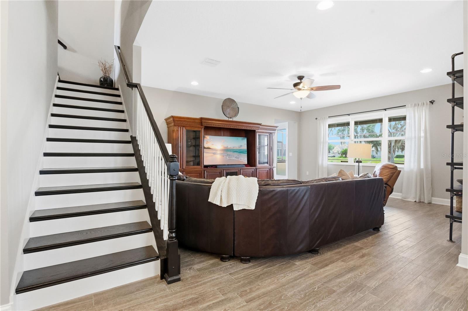 15200 LAKE CLAIRE OVERLOOK DR