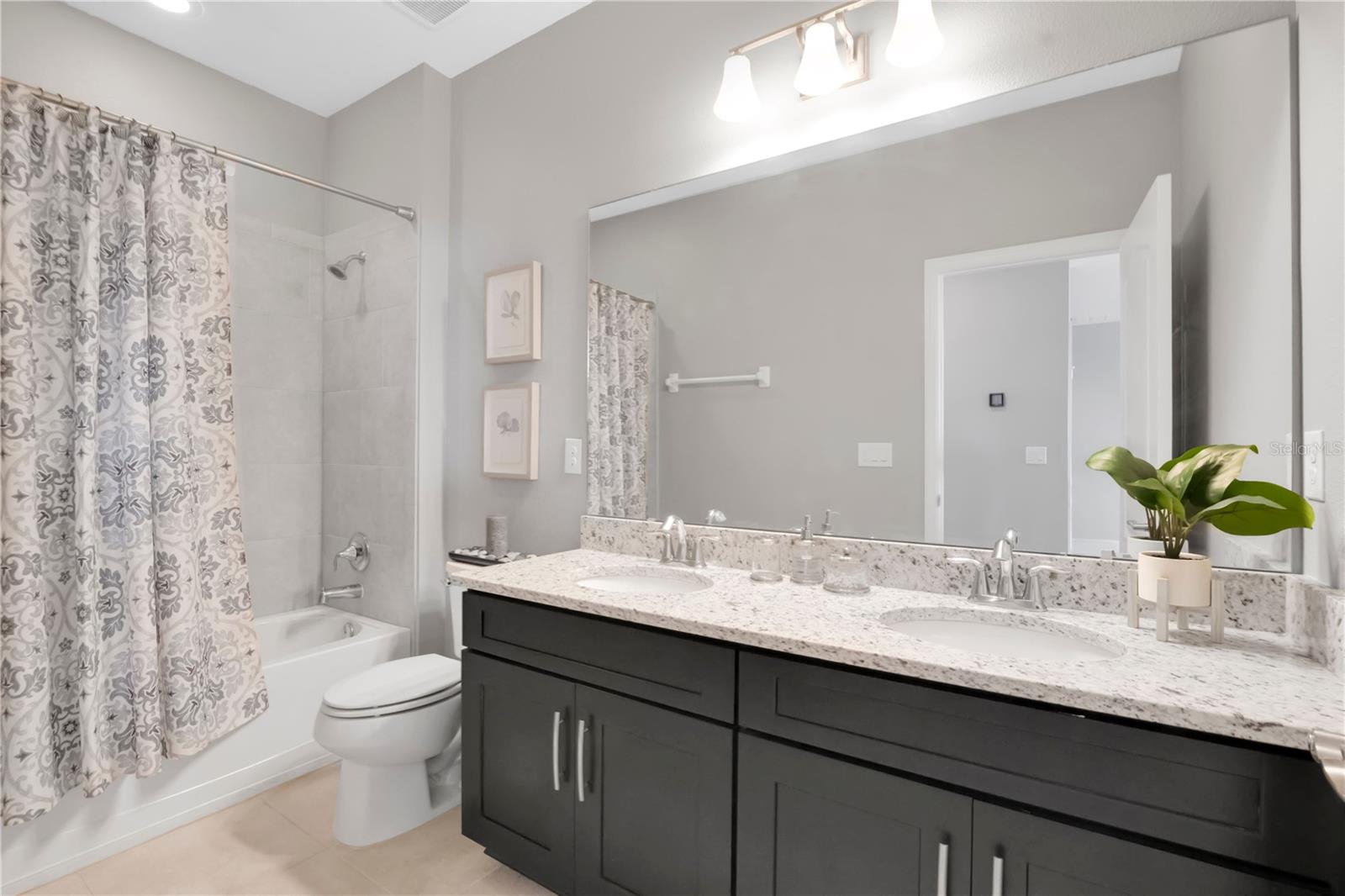 15200 LAKE CLAIRE OVERLOOK DR