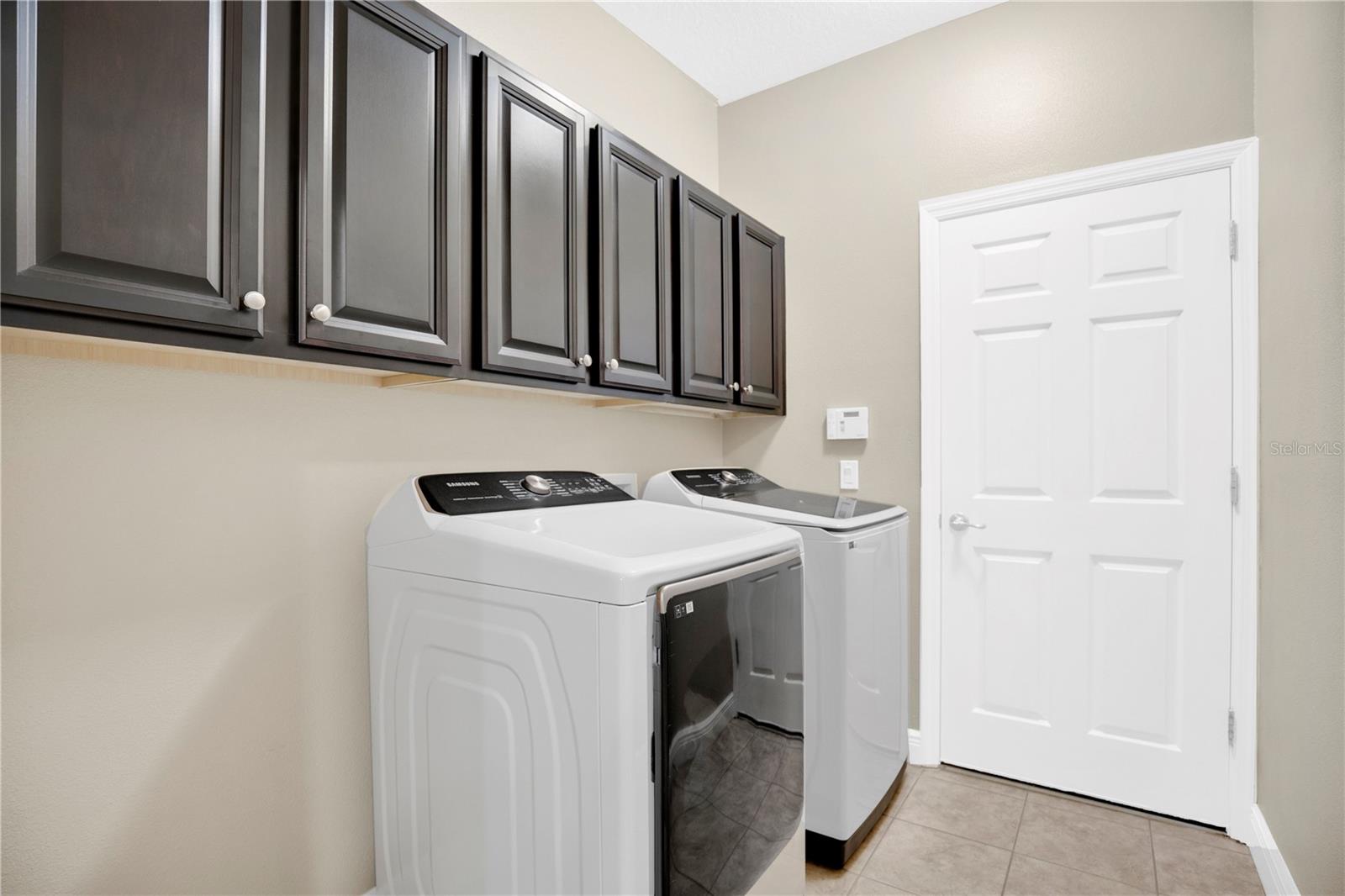 402 EGRET PLACE DR