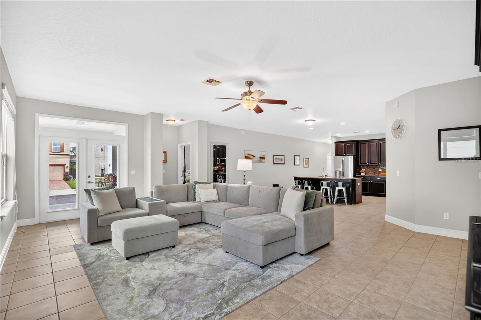 402 EGRET PLACE DR