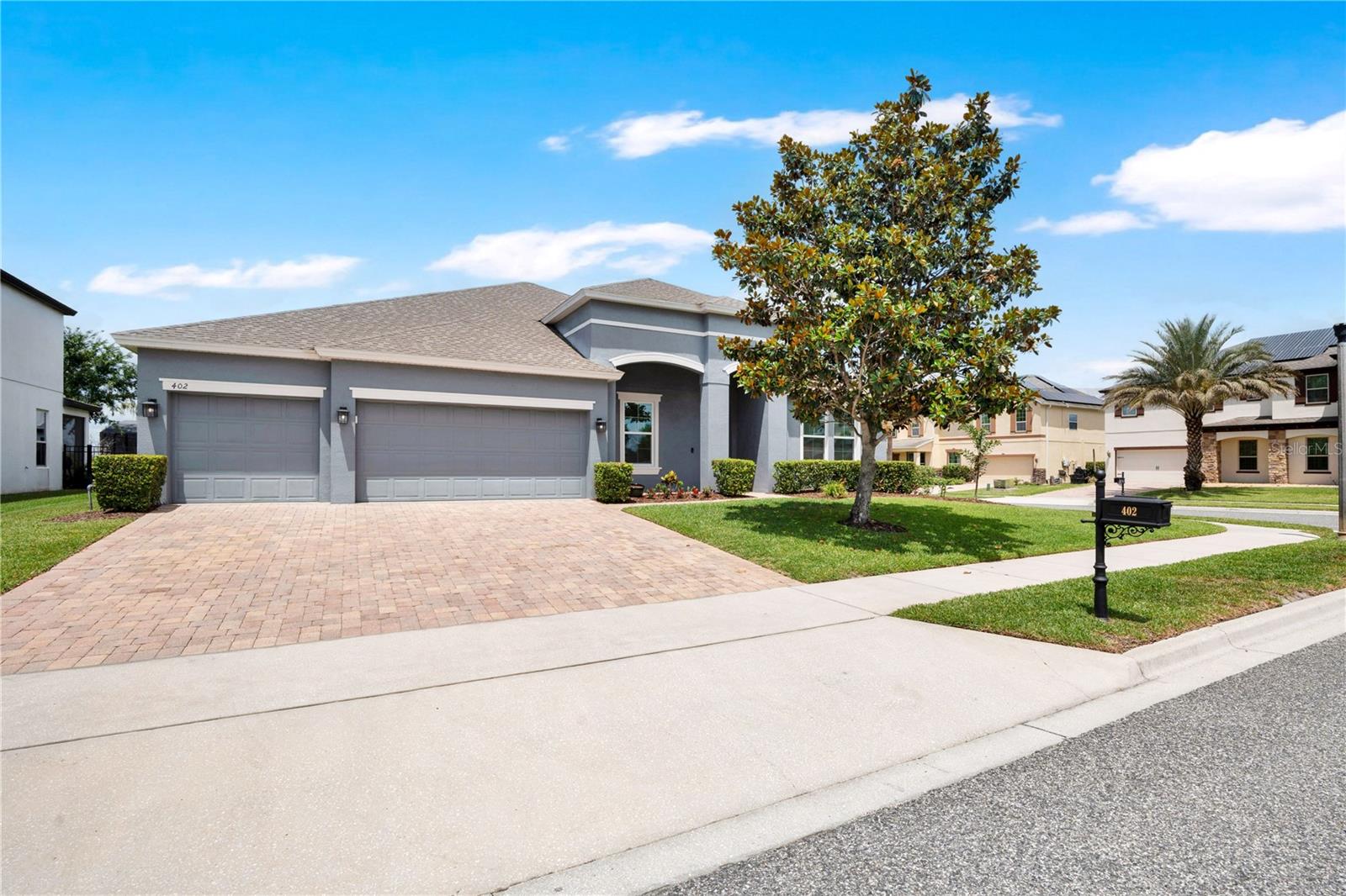 402 EGRET PLACE DR