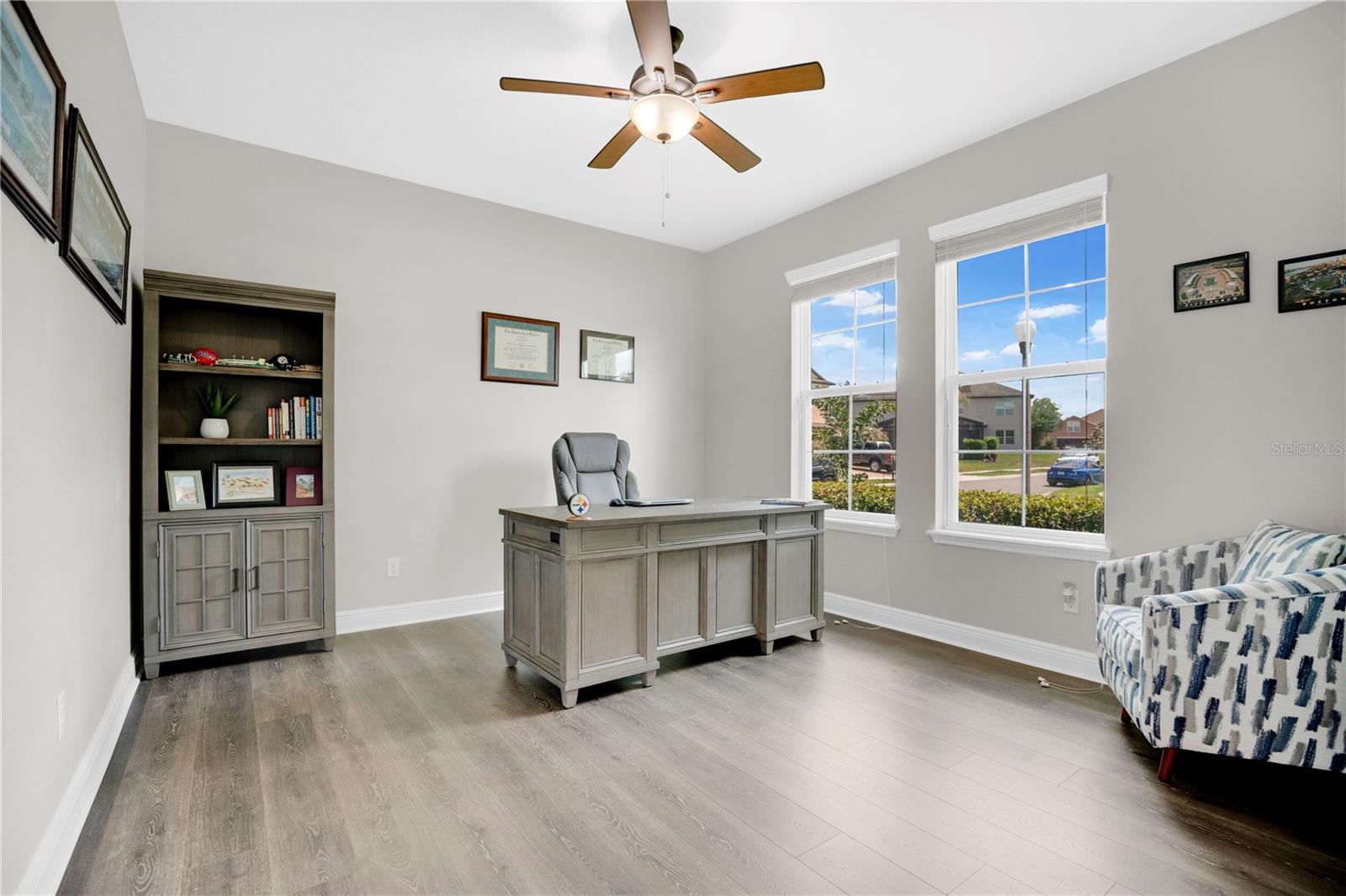 402 EGRET PLACE DR
