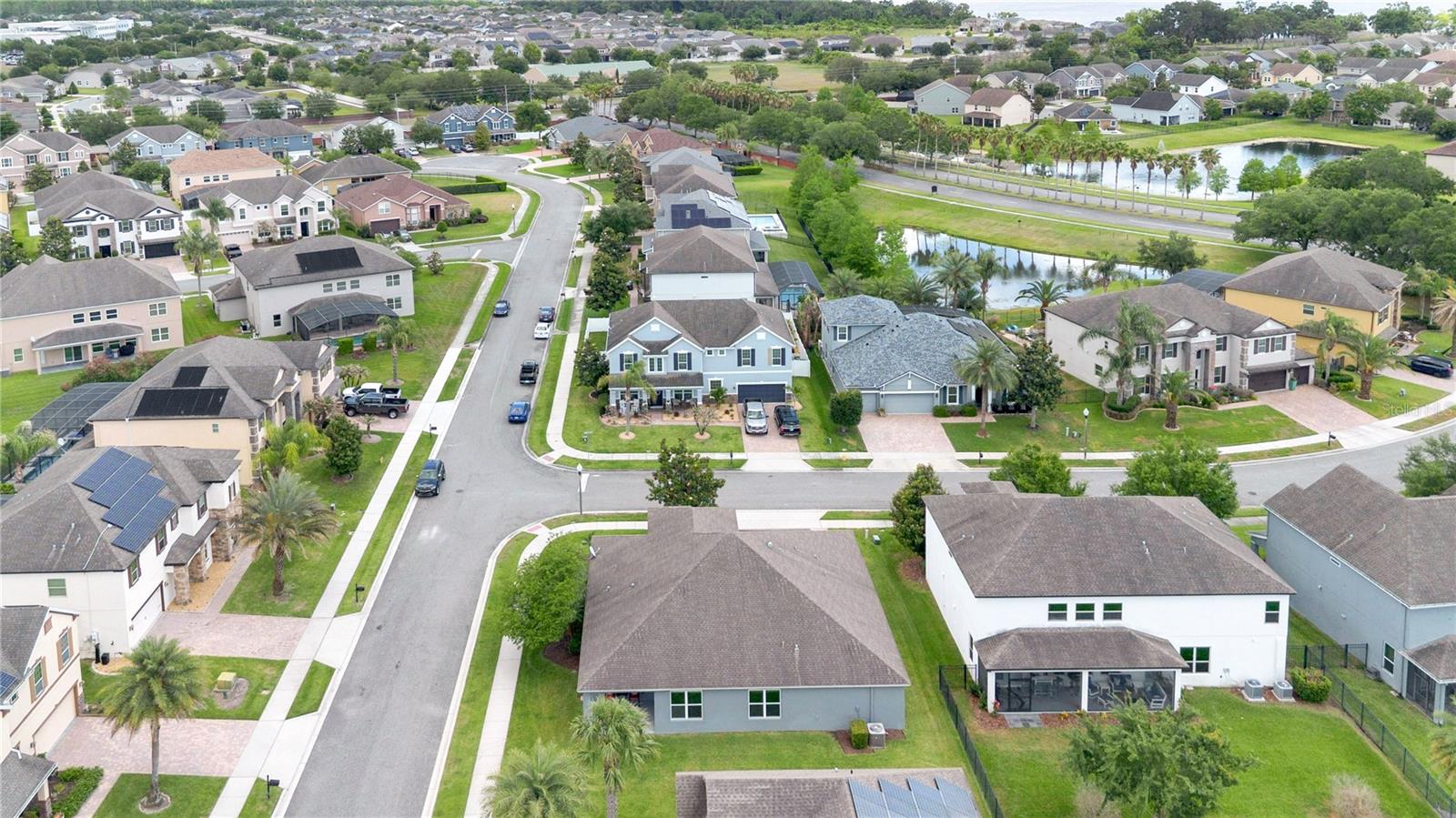 402 EGRET PLACE DR